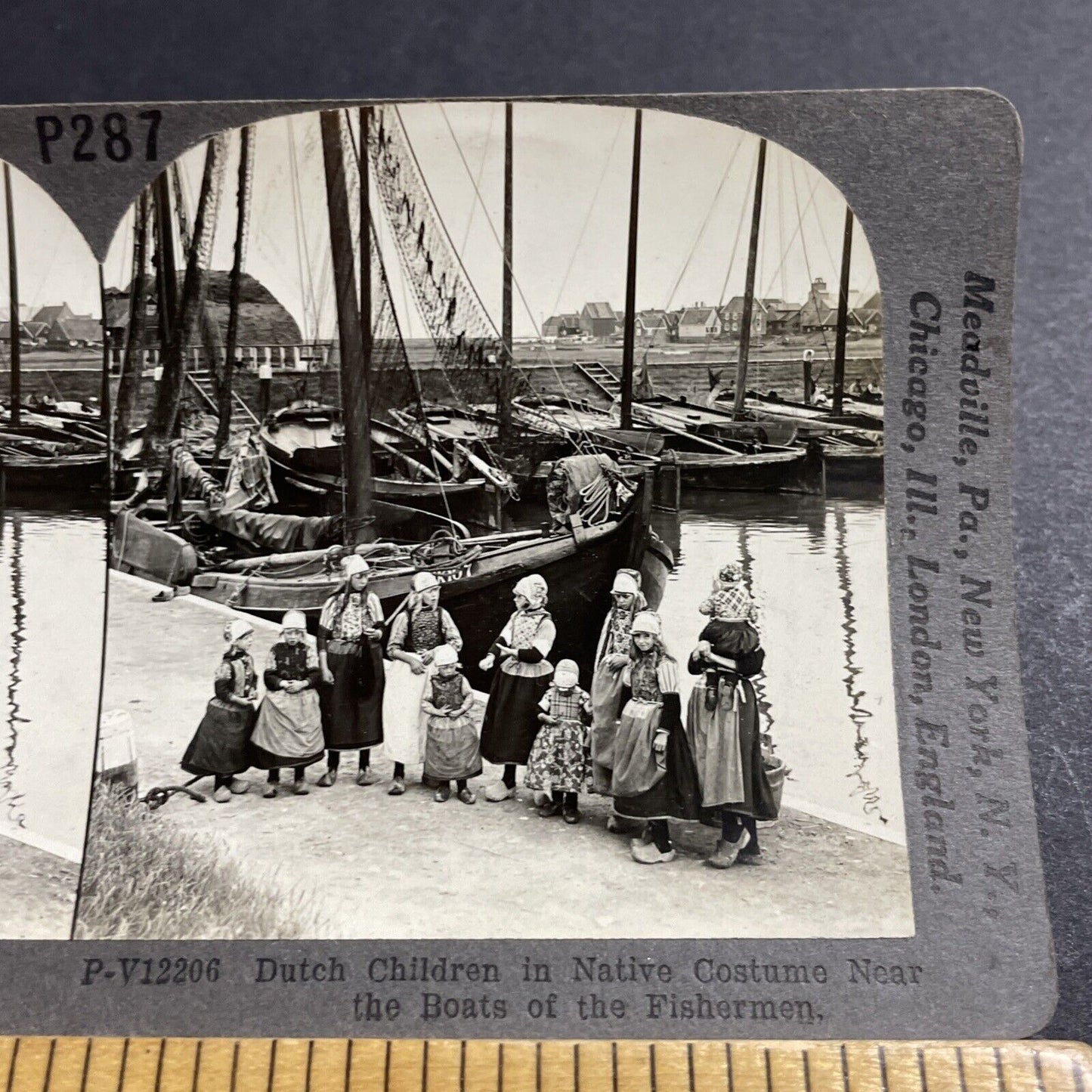 Antique 1910s Traditional Dutch Children Marken Holl Stereoview Photo Card P5036