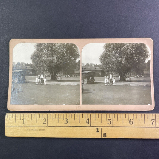 Family Crossing a Street Niagara Canada Stereoview OOAK Antique c1913 Y2735