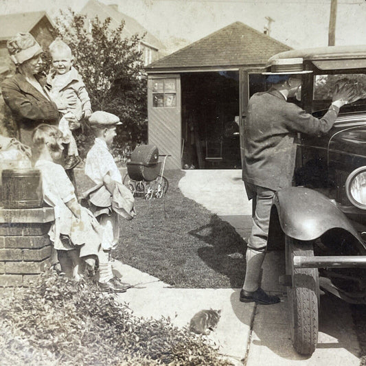 Antique 1920s Family With Old Classic Ford Car Stereoview Photo Card V3324