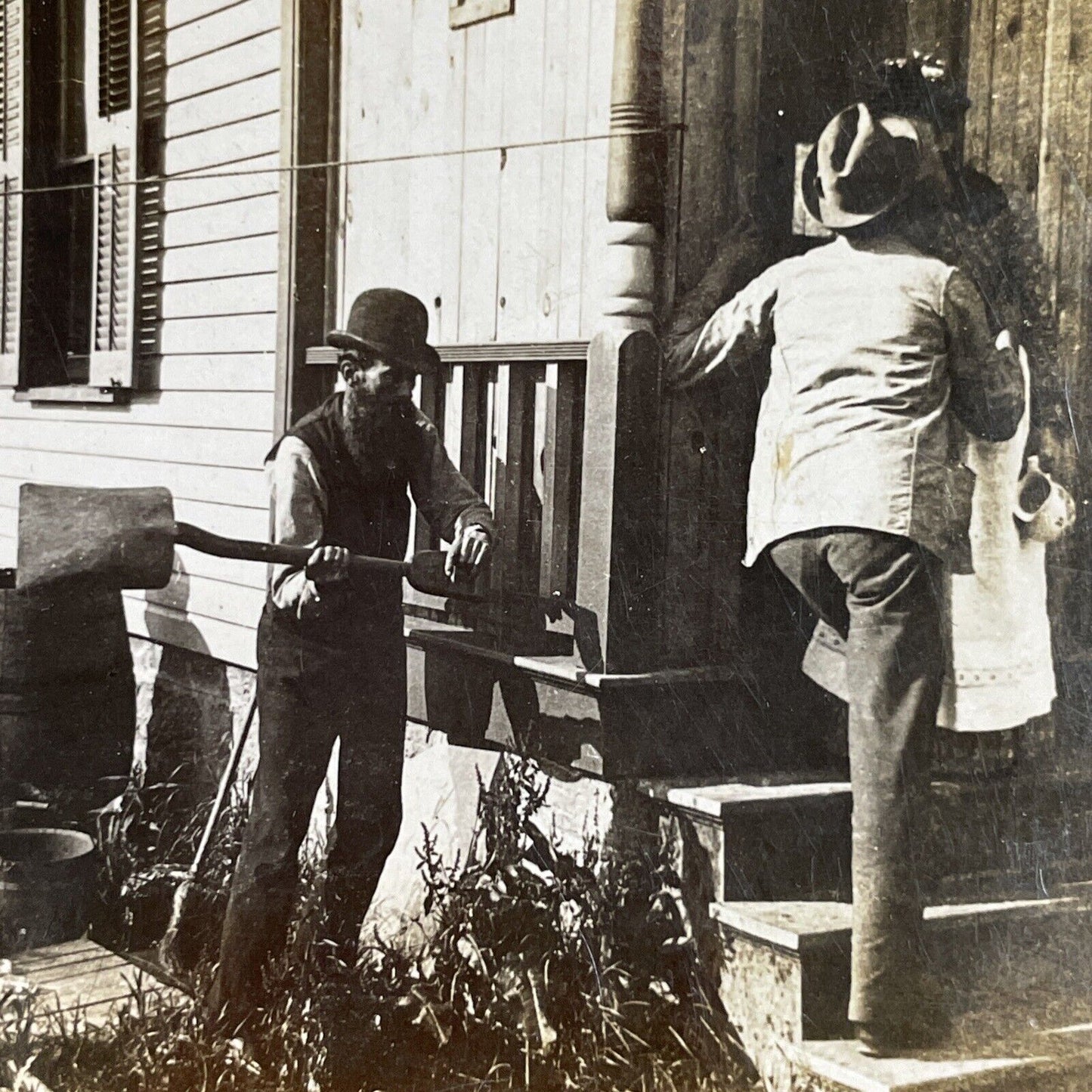 Antique 1903 Man Beats Friend For Kissing His Wife Stereoview Photo Card P4085