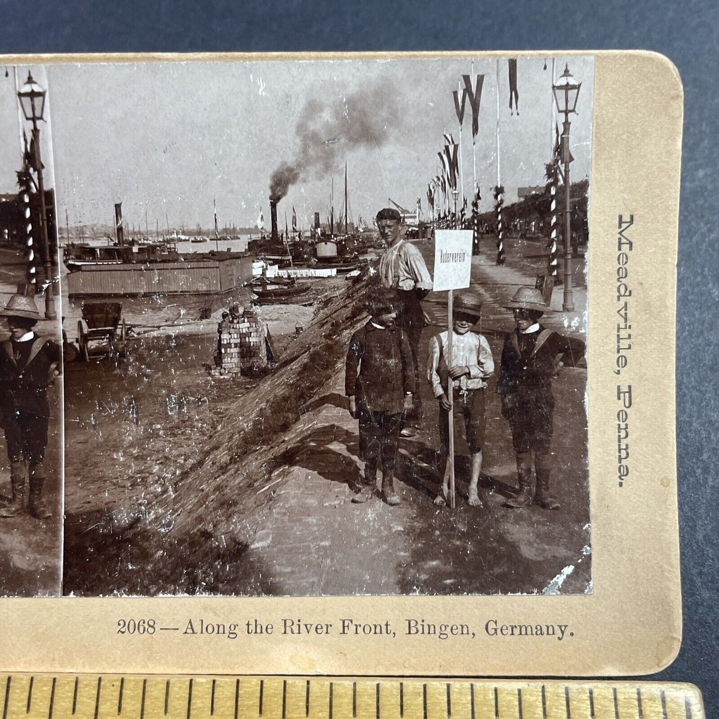 Antique 1896 Children Load Bricks On Ships Bingen Stereoview Photo Card P1980-17