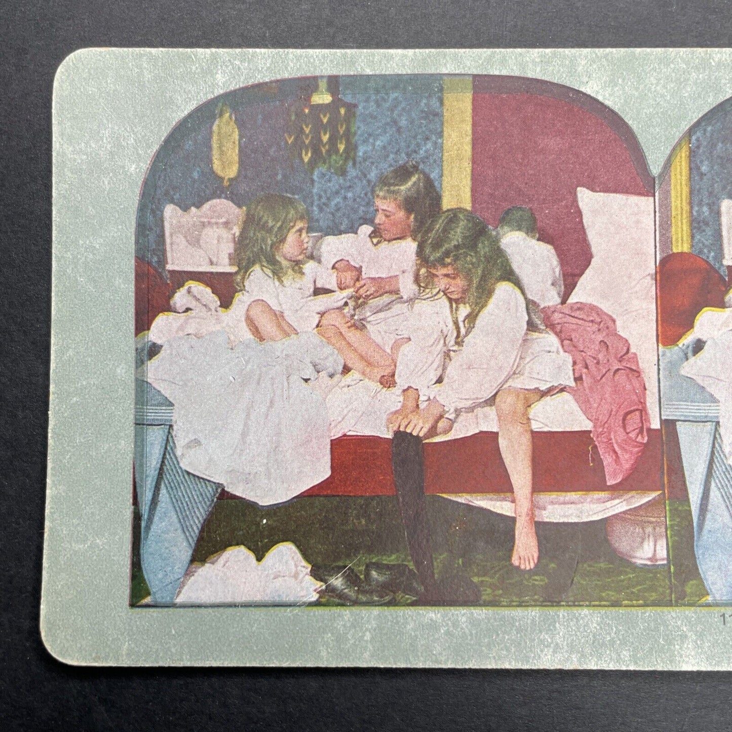 Antique 1898 Children Waking Up Out Of Bed Stereoview Photo Card P1244