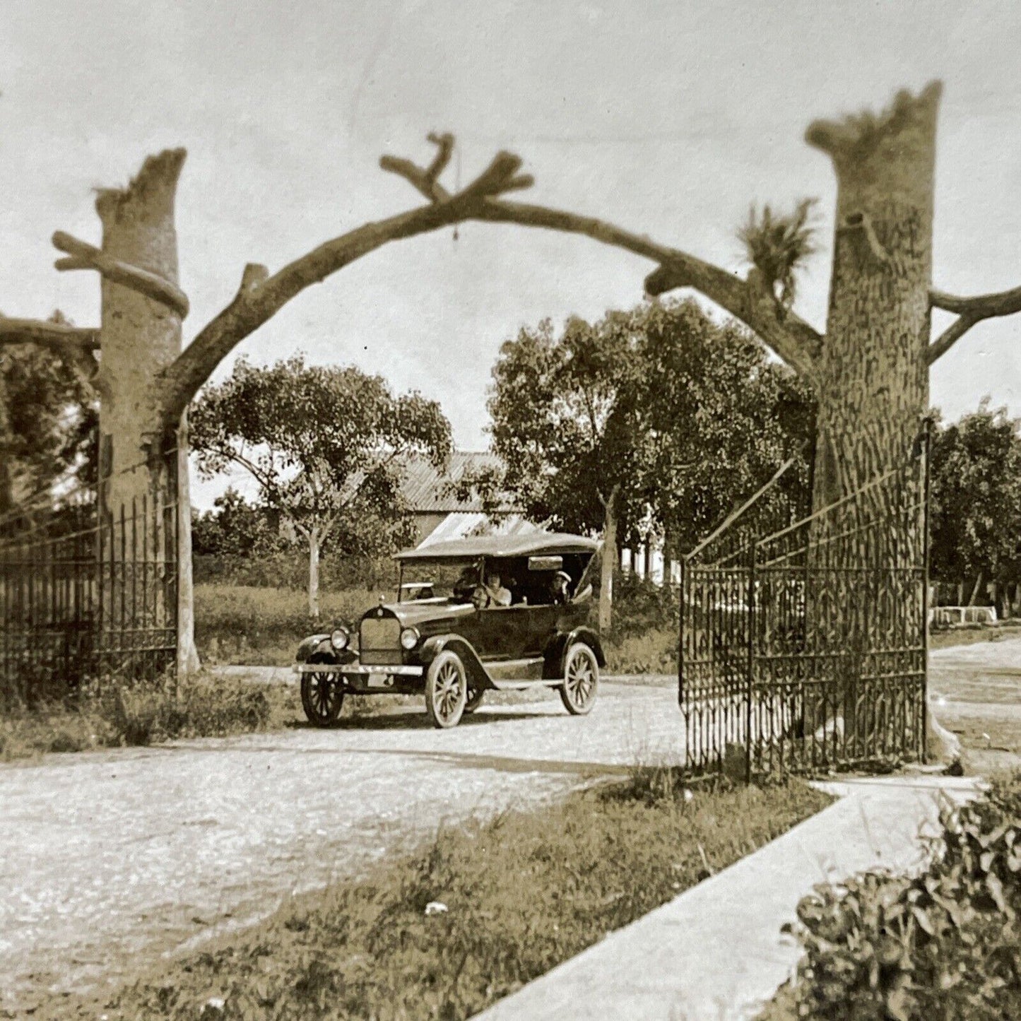 Antique 1920s City Entrance Camaguey Cuba Stereoview Photo Card P3050