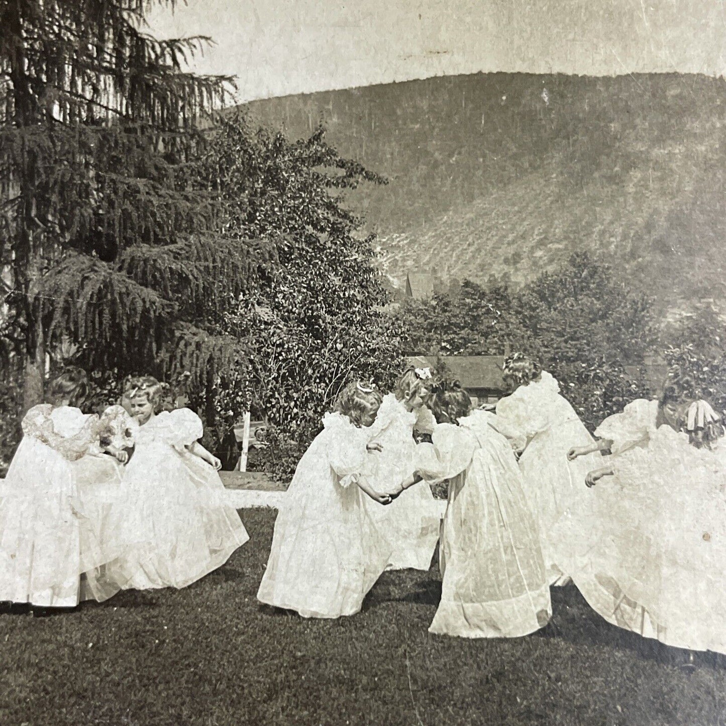 Antique 1890s Children Dance In All-White Dresses Stereoview Photo Card P4286