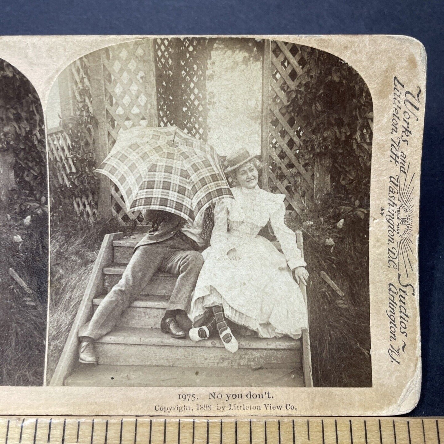 Antique 1898 Blushing Victorian Couple Flirting Stereoview Photo Card P3479