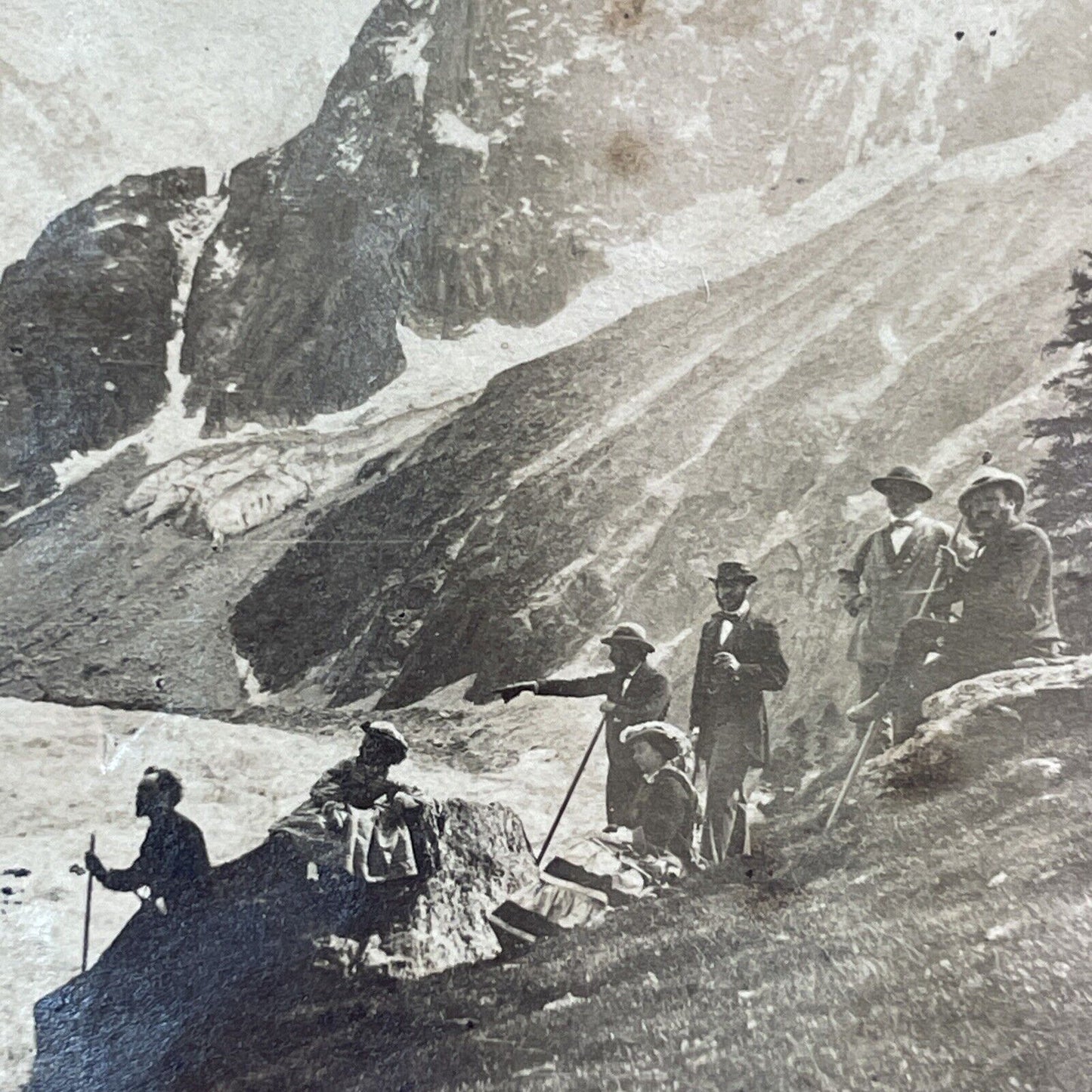 France Hikers Chamonix Glacier Stereoview French Tissue Antique c1850s XT2107