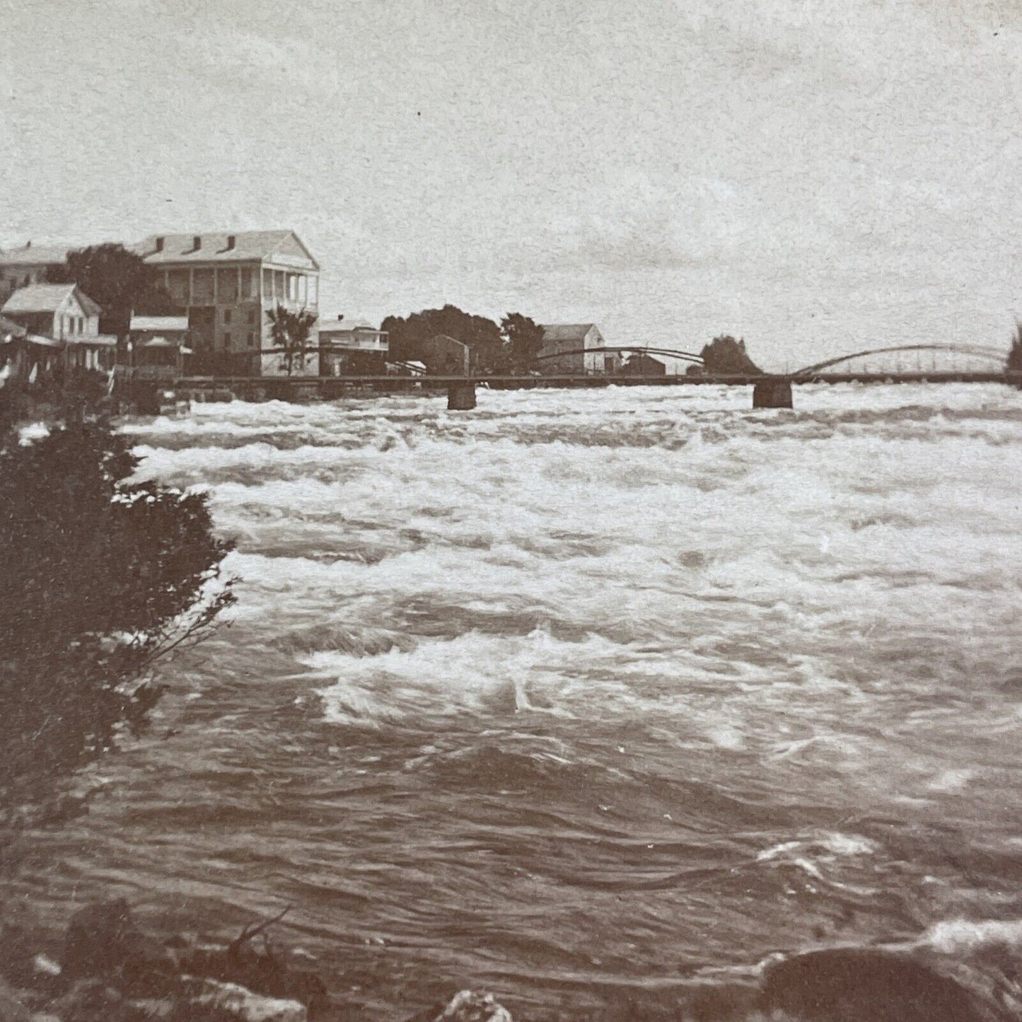 Niagara Falls River Cataract Hotel New York Stereoview George Curtis c1870 Y2429