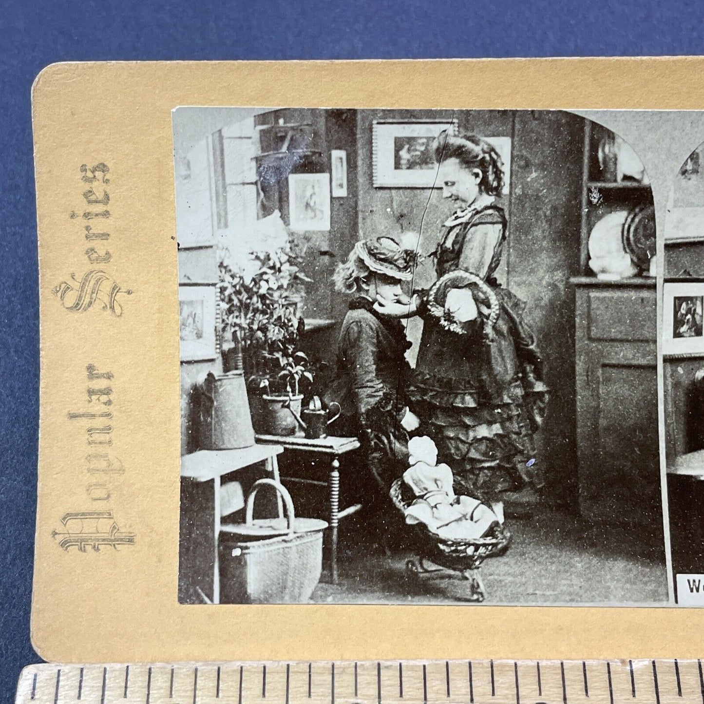 Antique 1870s Teenage Victorian Girls In Dresses Stereoview Photo Card V3274