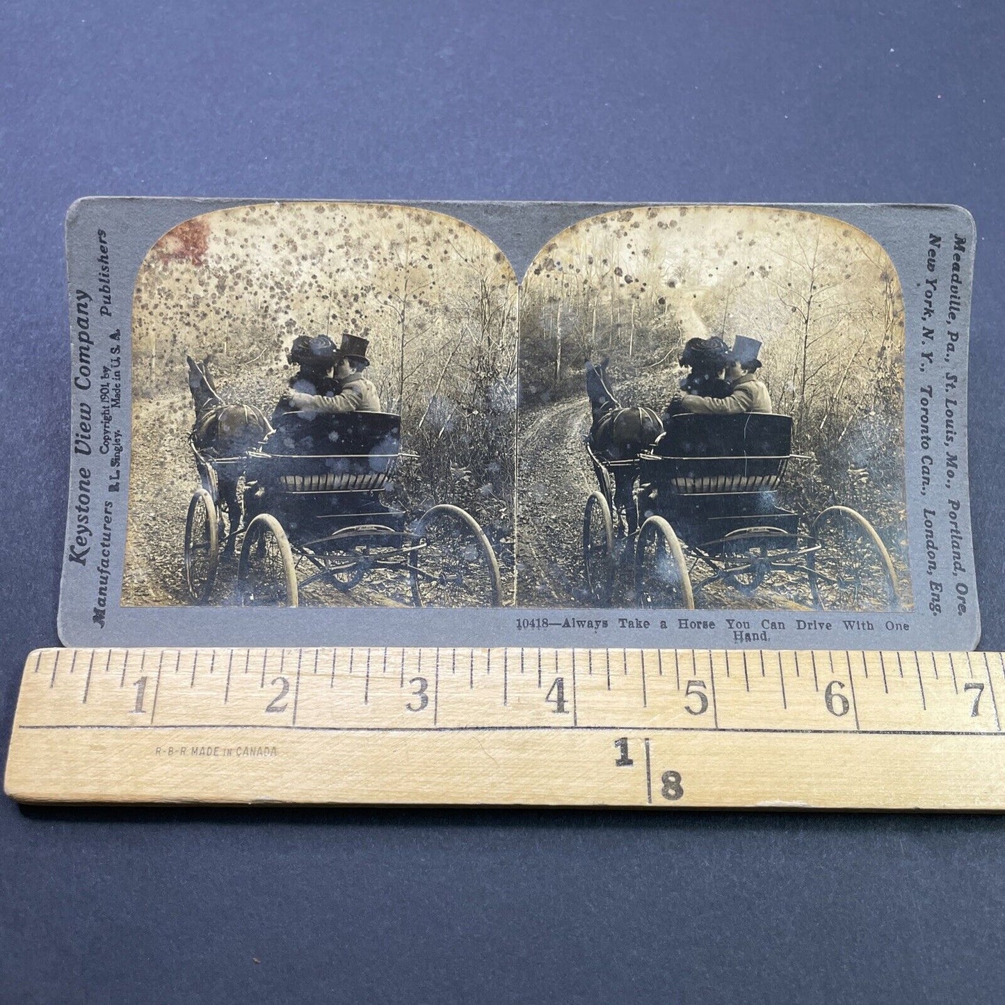 Antique 1901 Man And Woman Cuddle In Buggy Stereoview Photo Card P2657