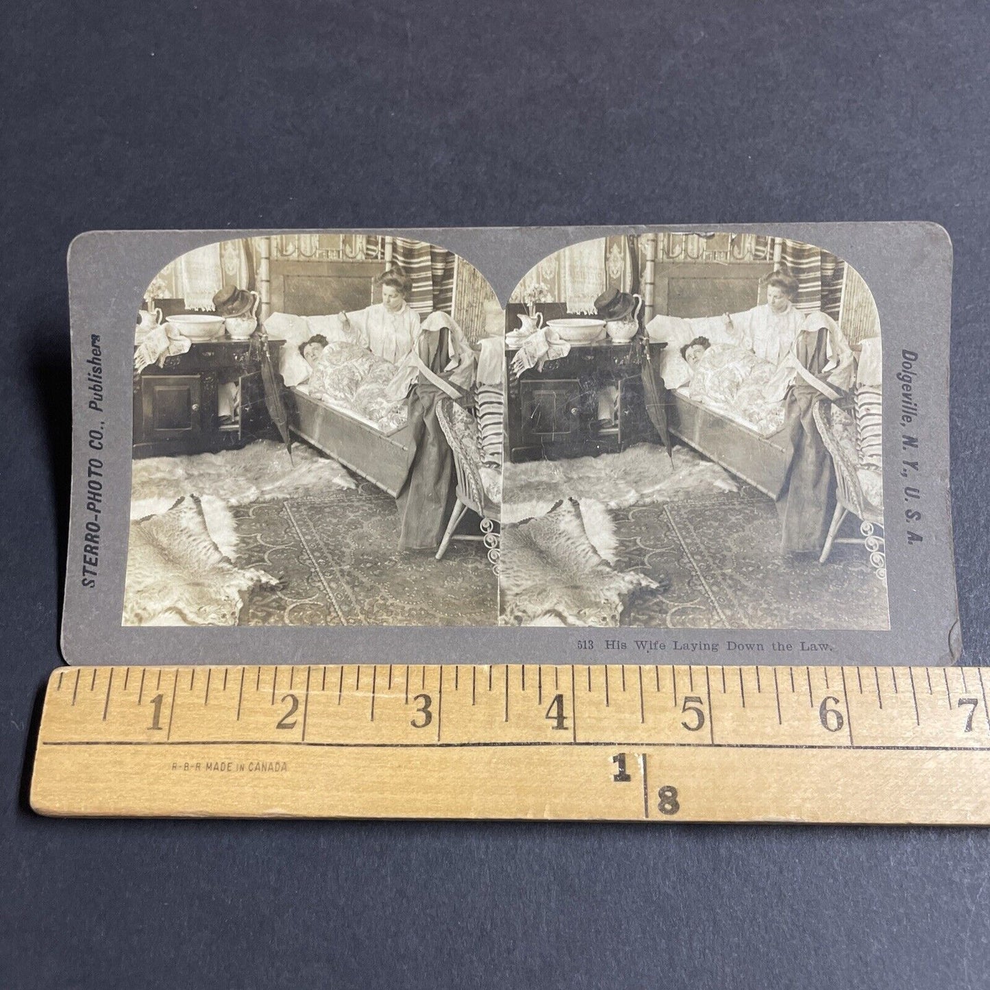 Antique 1901 Woman Punching A Man In Bed Stereoview Photo Card P4725