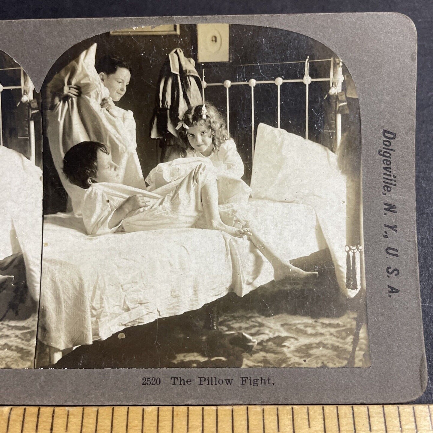 Antique 1901 Children Have A Pillow Fight In Bed Stereoview Photo Card P4724