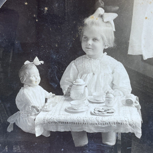 Antique 1900s Child Has A Tea Party With Doll Stereoview Photo Card P2615