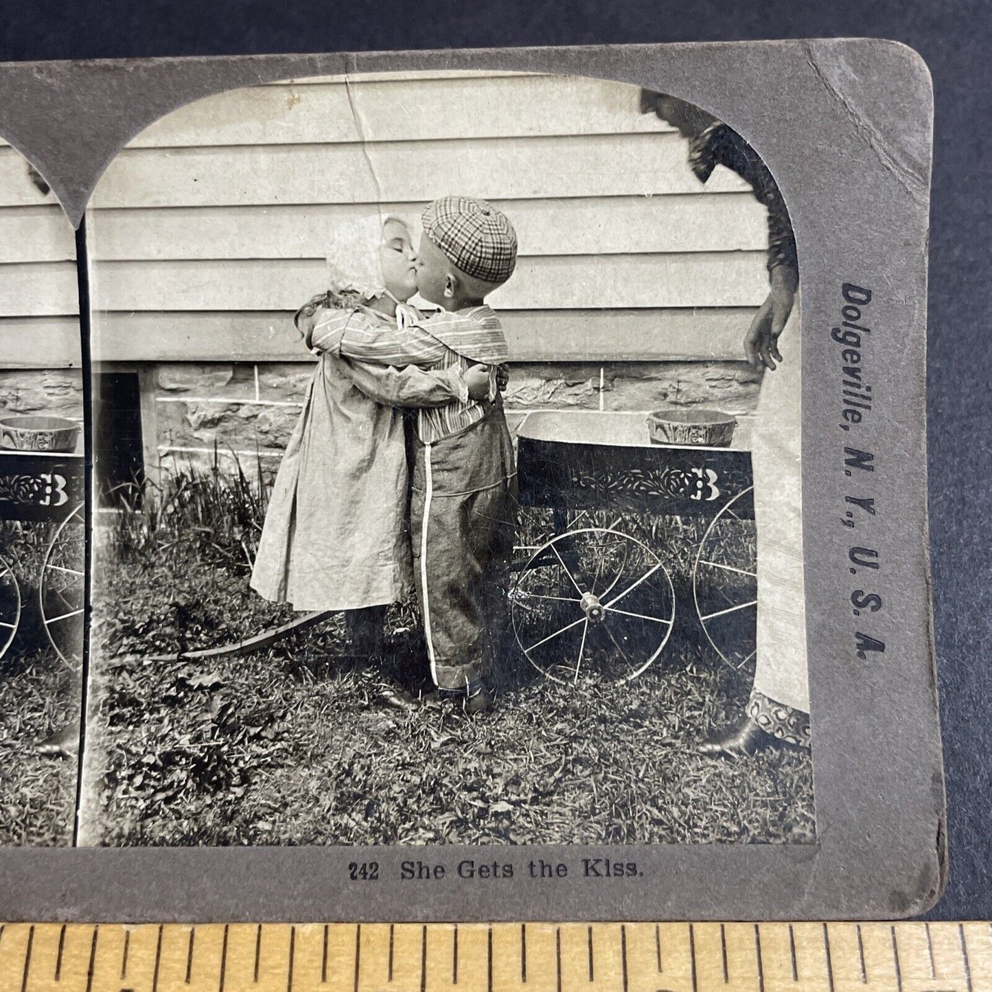 Antique 1901 Boy And Girl Kiss Near Wagon Stereoview Photo Card P4723