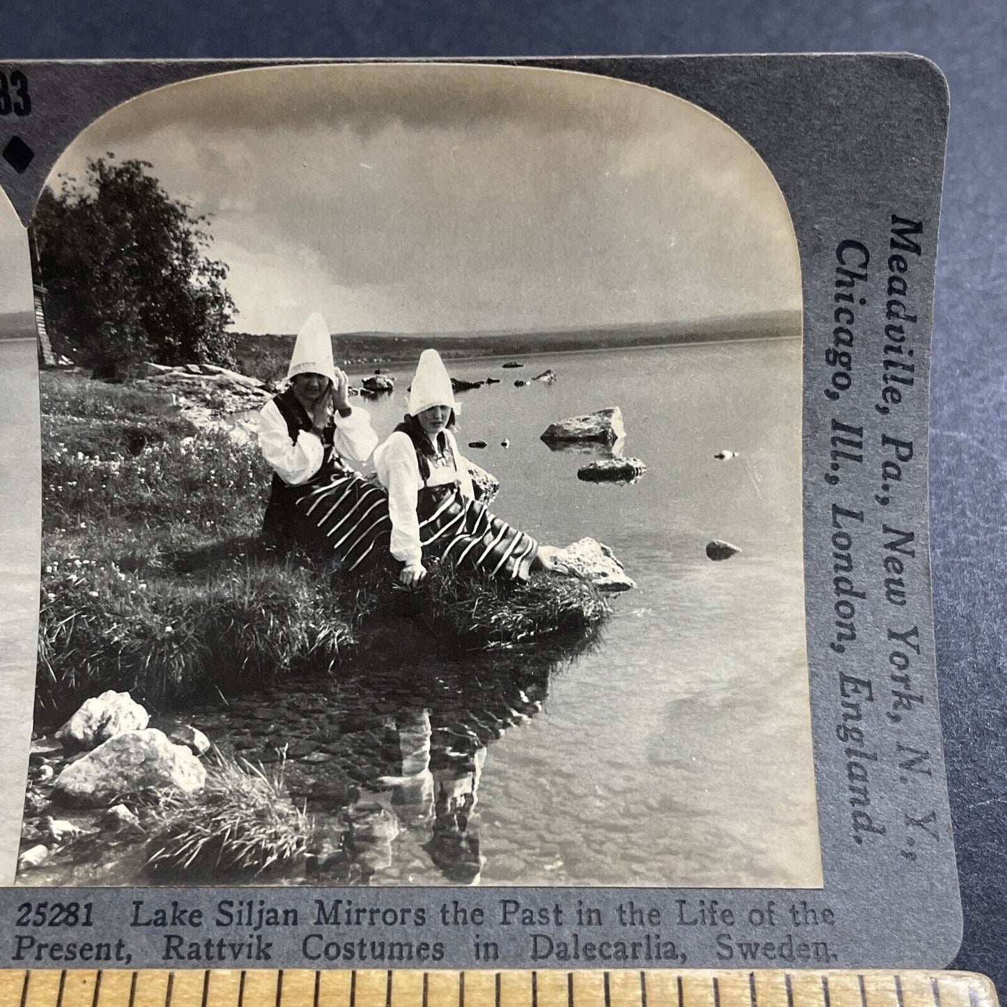 Antique 1930s Traditional Swedish Girls Sweden Stereoview Photo Card P4954