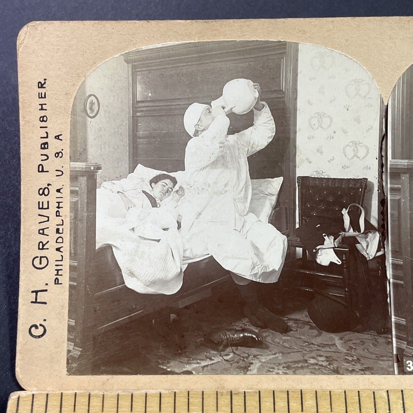 Antique 1897 Drunk Man Drinks From Spittoon Stereoview Photo Card P3468