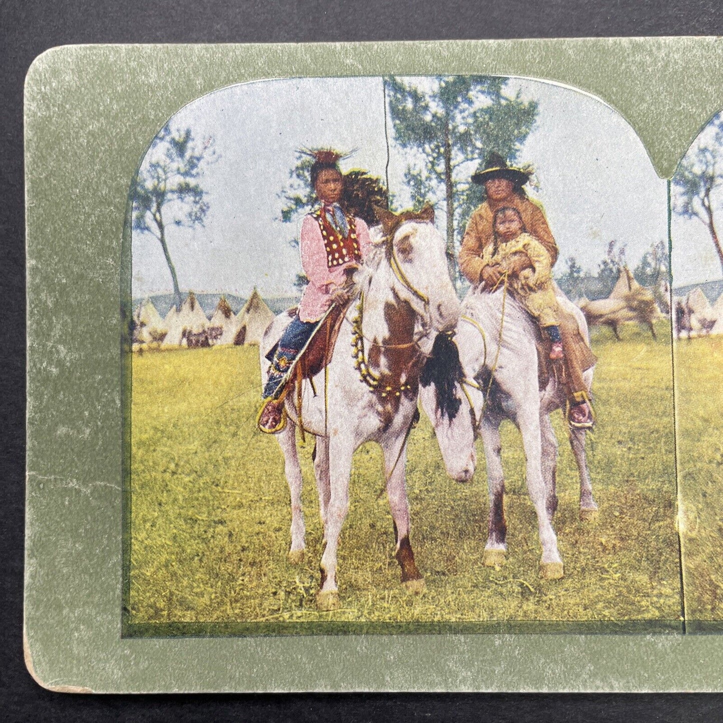 Antique 1899 Sioux Warrior With Children Stereoview Photo Card P580-062