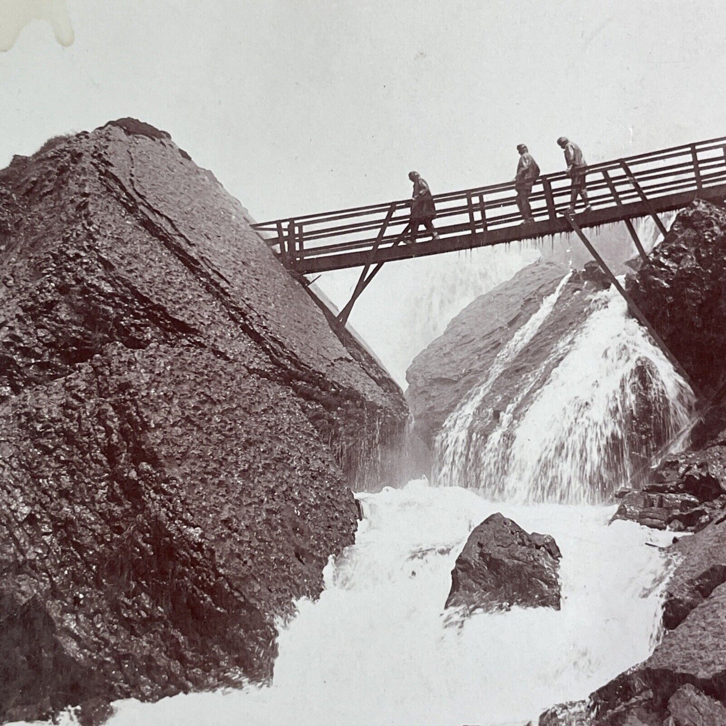 Niagara Falls Rock of Ages Bridge Stereoview George and Rawlings c1901 Y1448