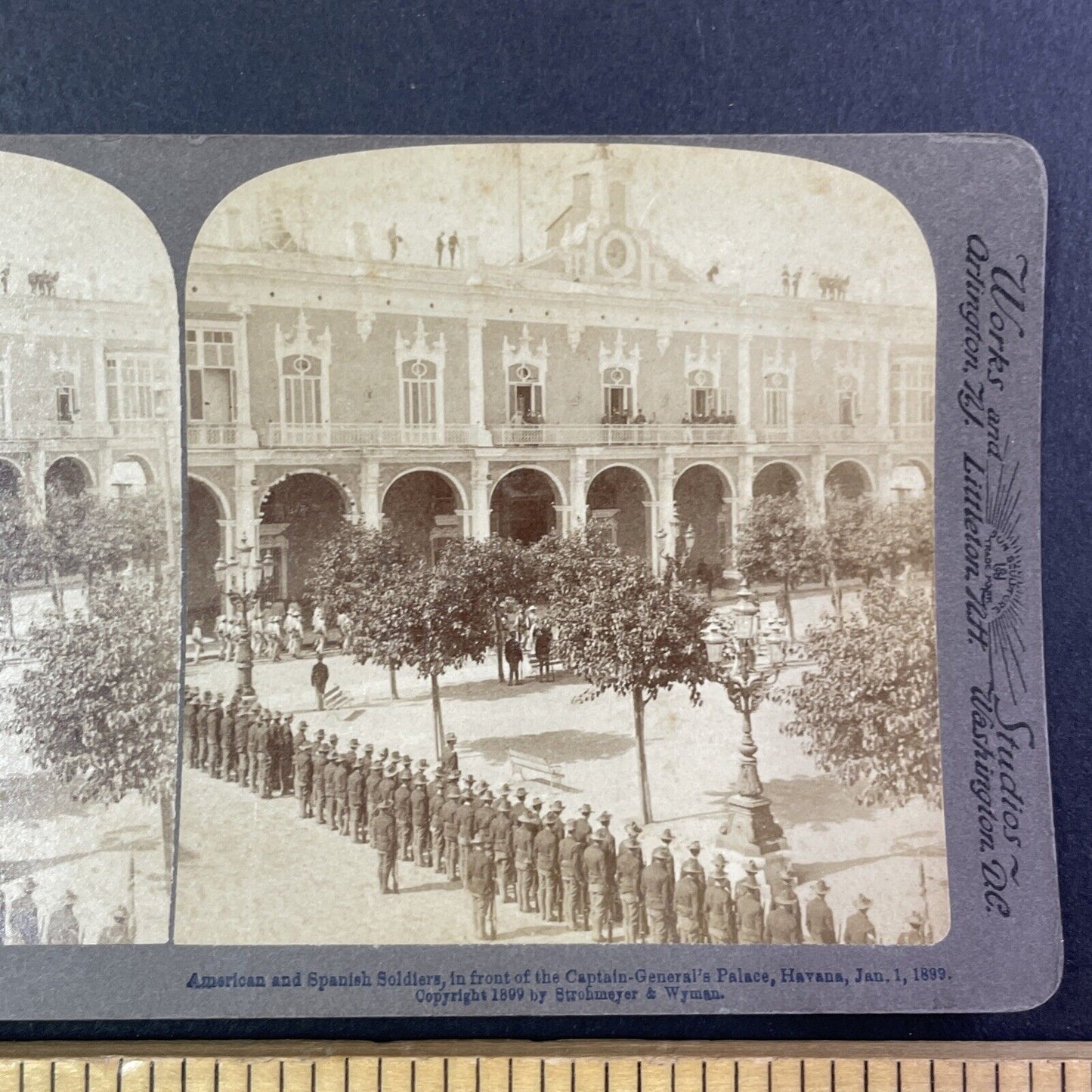 US and Spanish Soldiers Face-Off Stereoview Havana Cuba Antique c1899 Y410