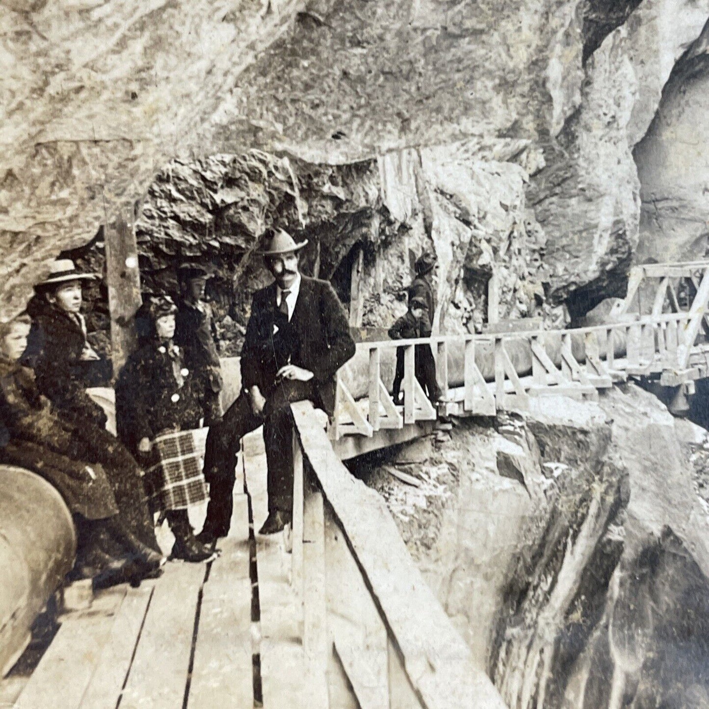 Antique 1909 Box Canyon Walkway Colorado Stereoview Photo Card P3598