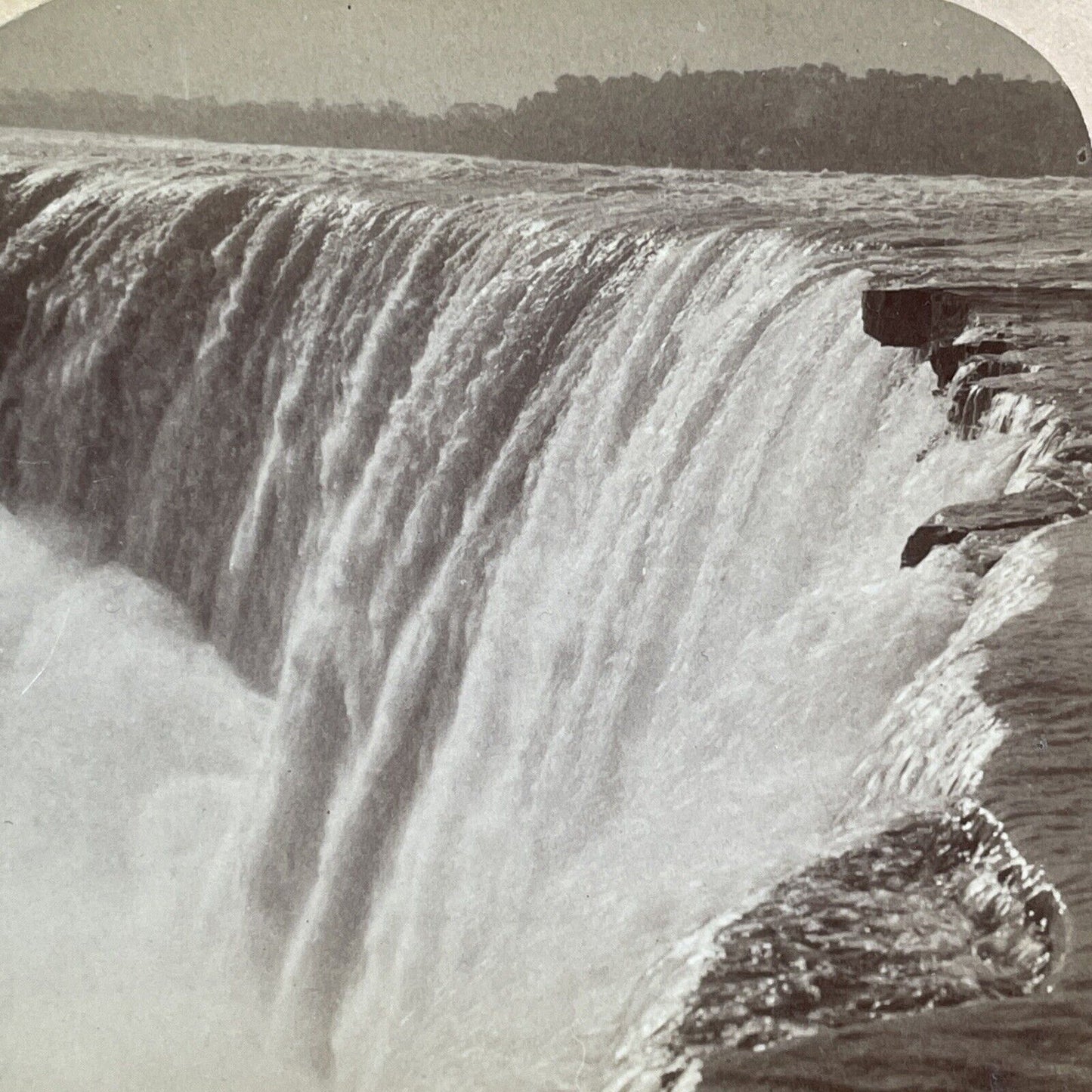 Top Edge of Niagara Falls Waterfall Stereoview Underwood Antique c1902 Y2781