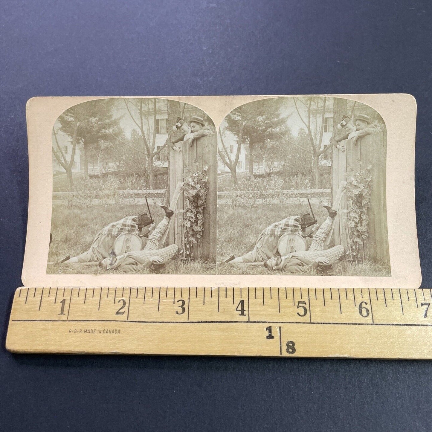 Antique 1880s Man And Woman Fall Off Of Fence Stereoview Photo Card P4116