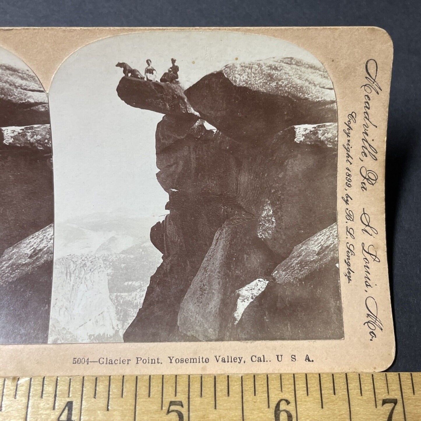 Antique 1899 Daredevils On Cliff Edge Yosemite CA Stereoview Photo Card V2846