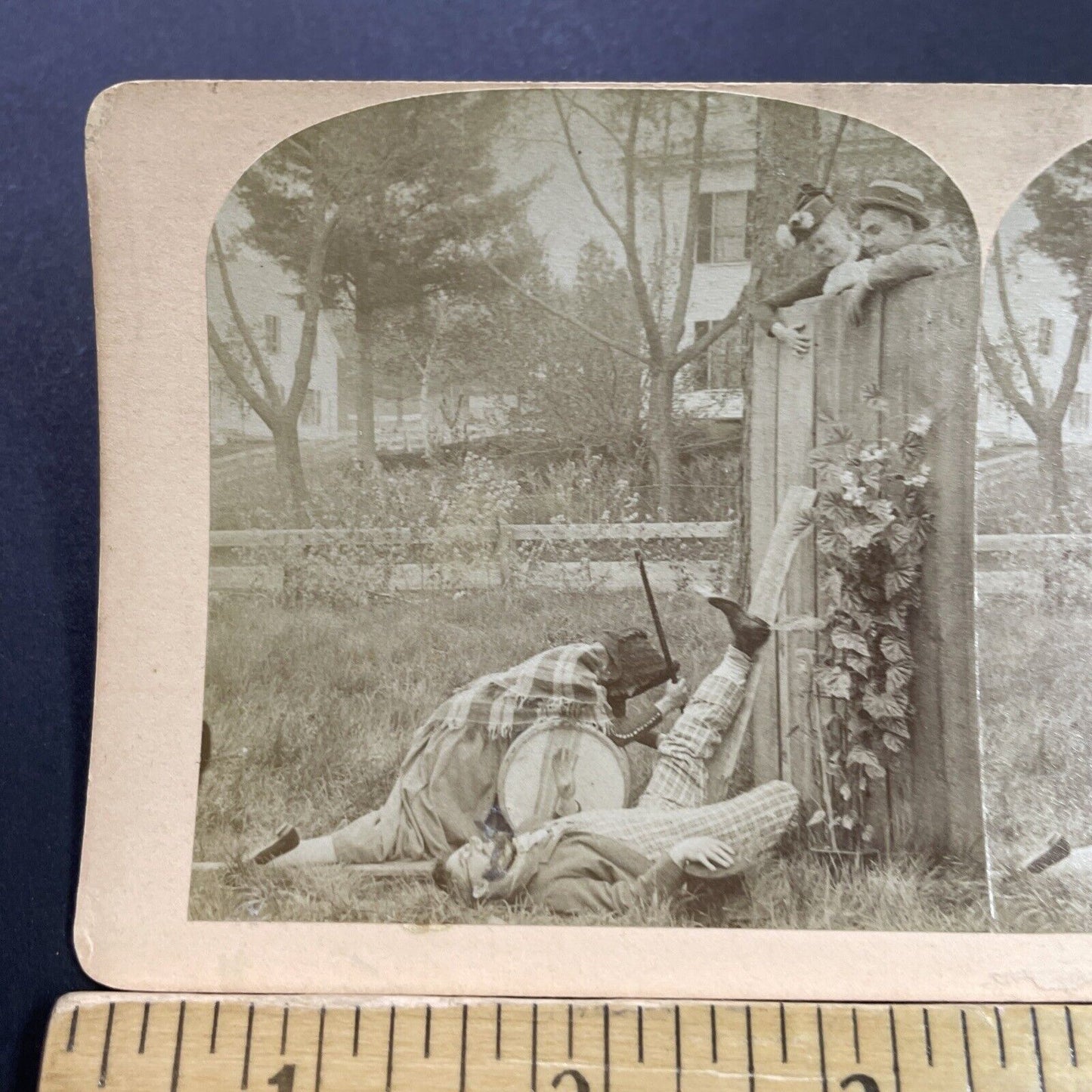 Antique 1880s Man And Woman Fall Off Of Fence Stereoview Photo Card P4116