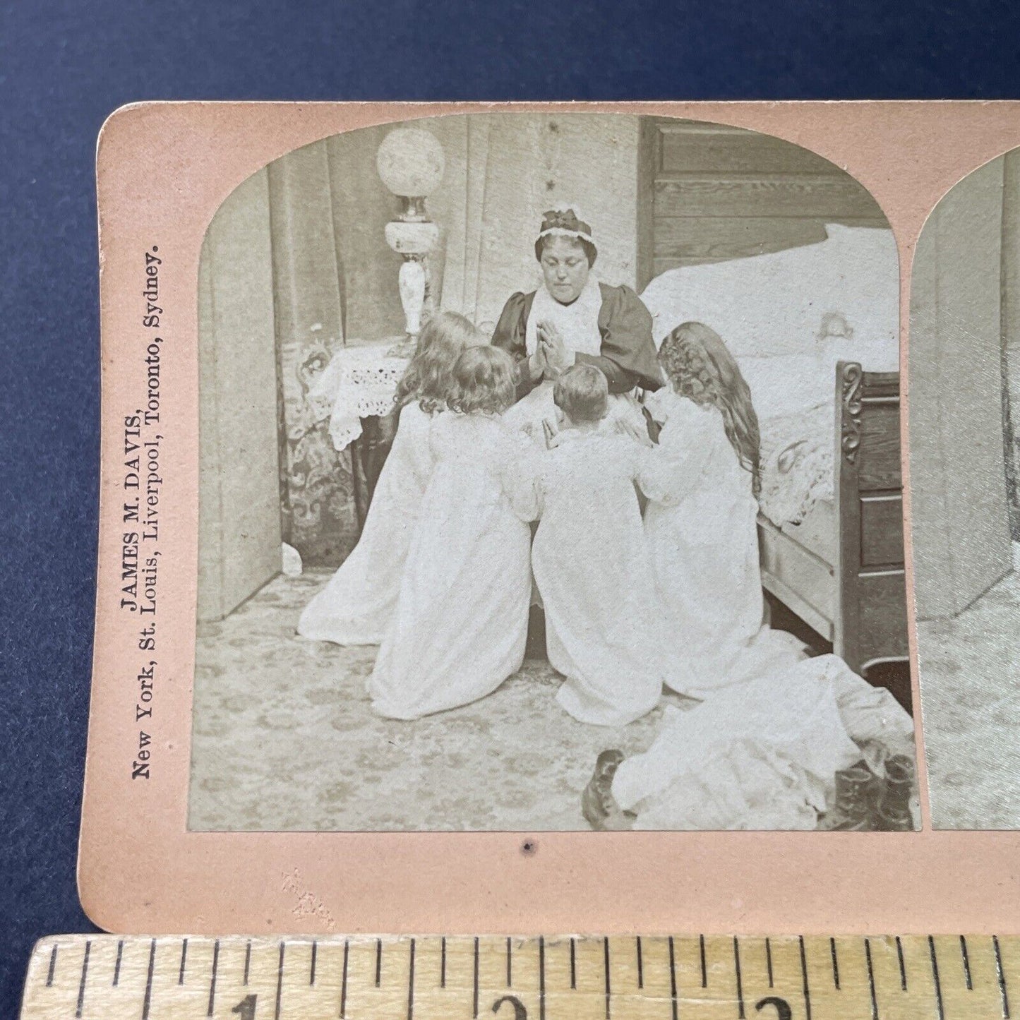 Antique 1897 Victorian Maid Puts Children To Bed Stereoview Photo Card P3012