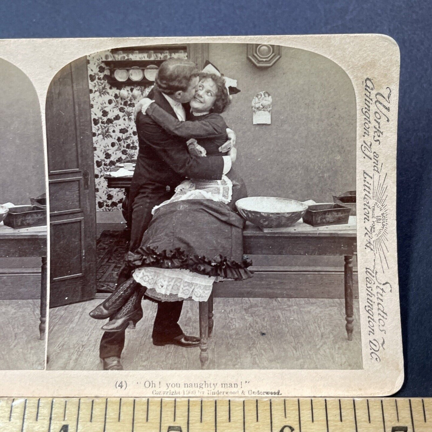 Antique 1900 Man And Woman Kissing Passionately Stereoview Photo Card V3265