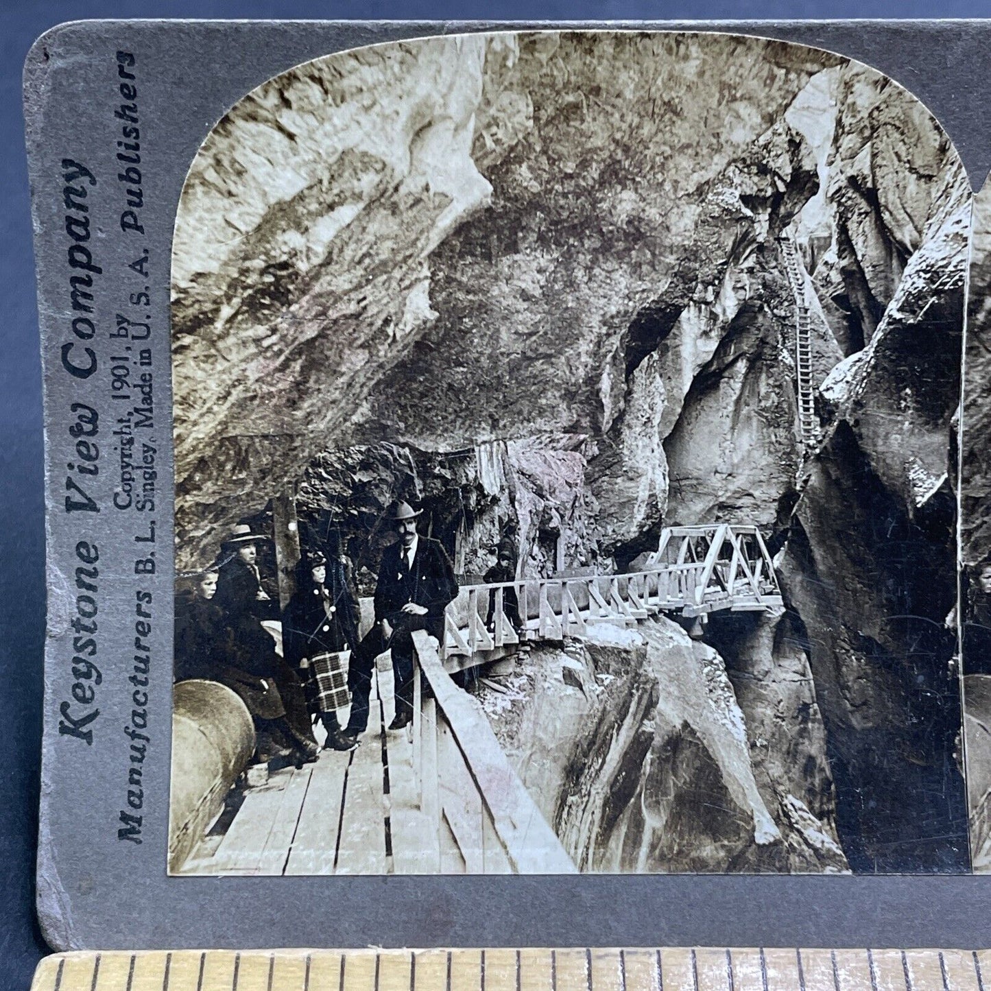 Antique 1909 Box Canyon Colorado Pedestrian Walkway Stereoview Photo Card P1909