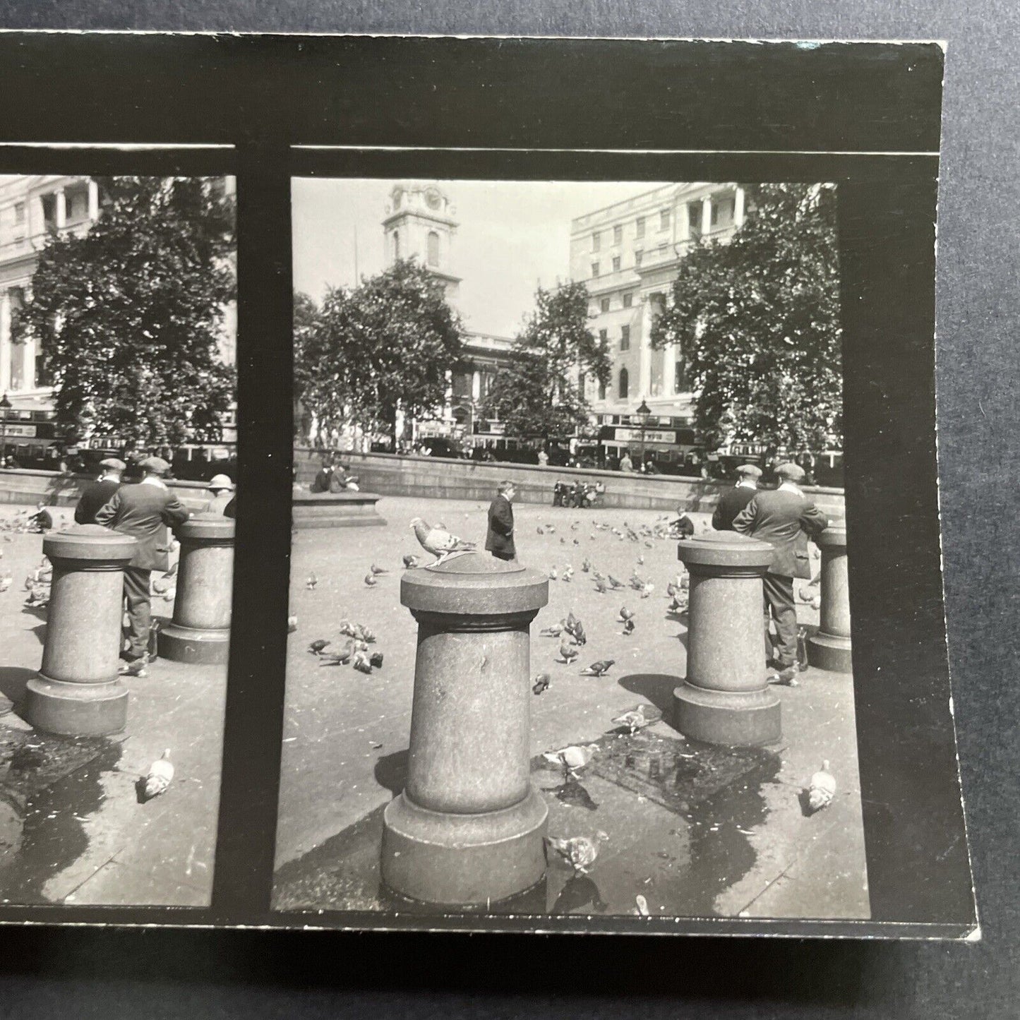 Antique 1934 Trafalgar Square Postcard Stereoview Photo Card P1570