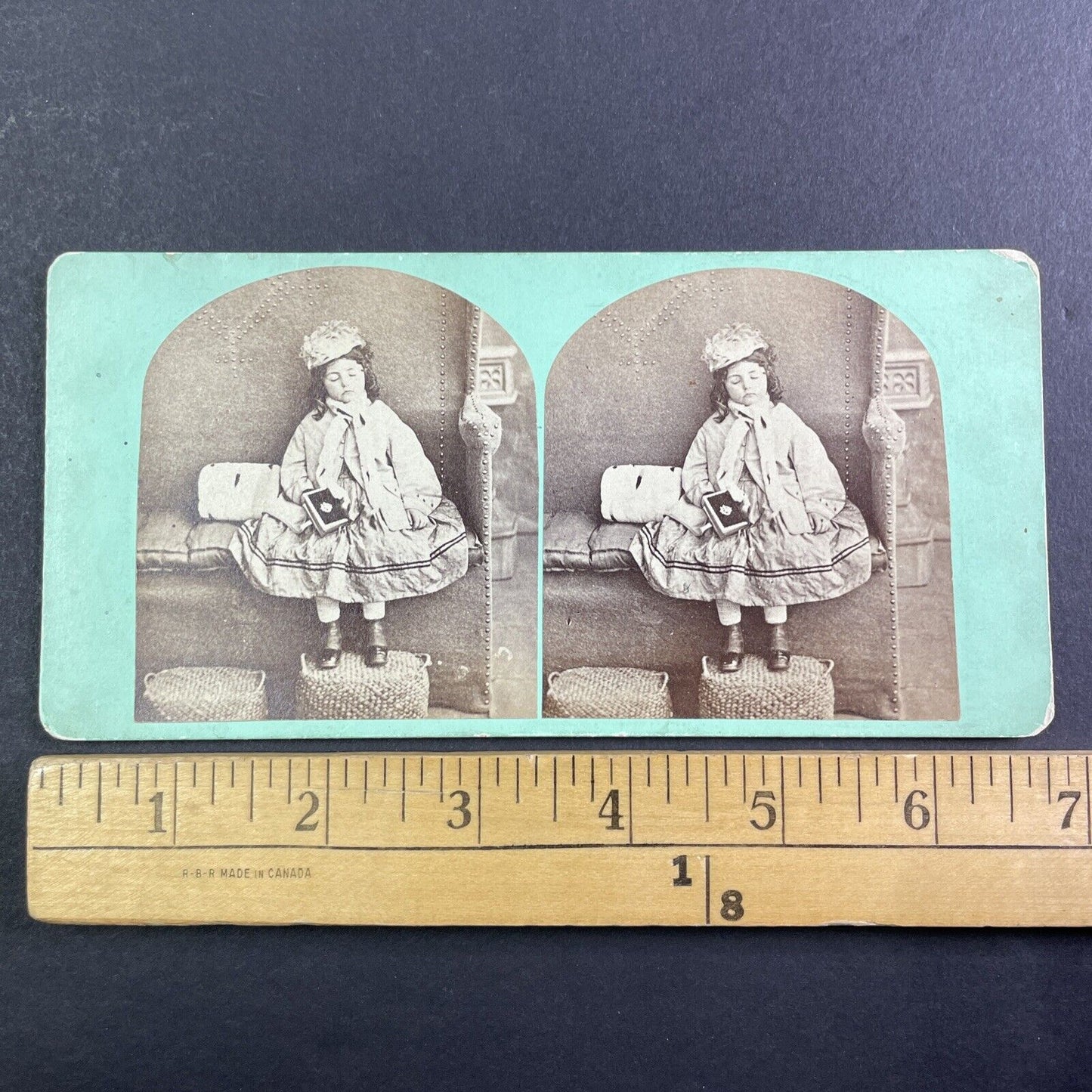 Child Falls Asleep Reading Her Bible In Church Stereoview Antique c1855 X3677