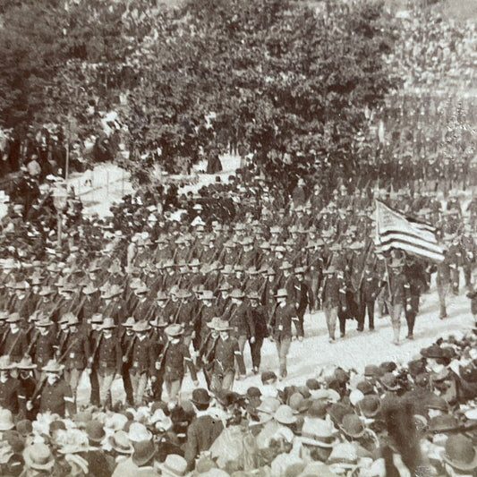 Antique 1899 US Army Marching Manhattan New York Stereoview Photo Card P4943