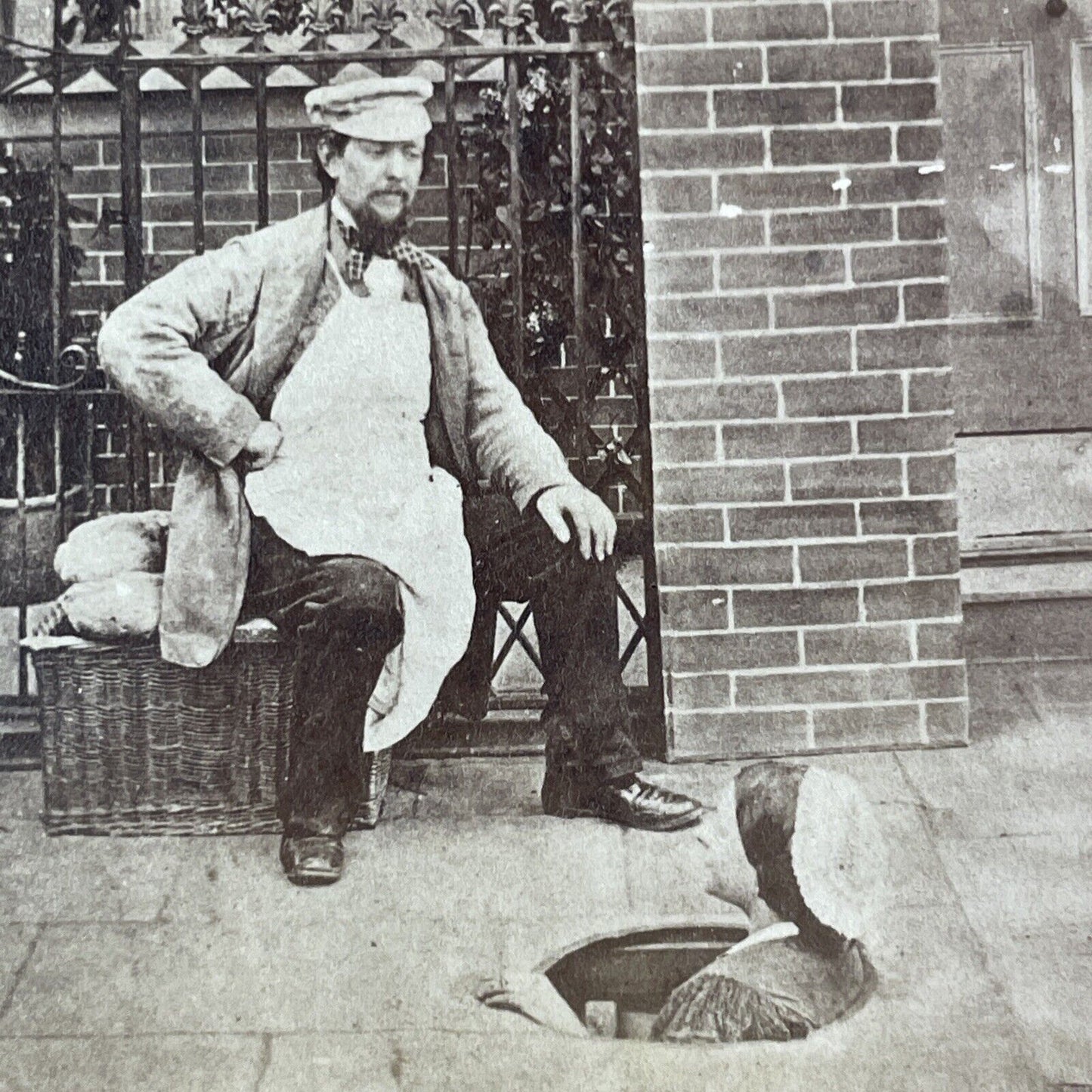 Woman Sneaks Into a Manhole Stereoview Salt Print Photo Antique c1860s Y115