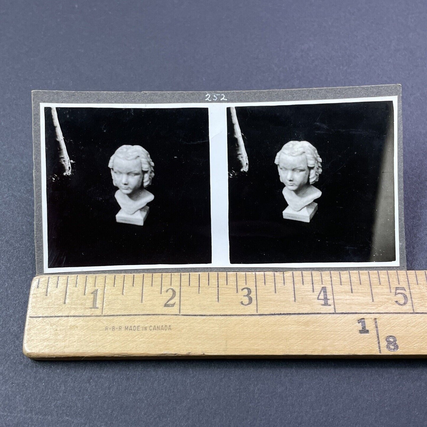 Vintage 1941 Eugene Morahan Sculpts Plaster Death Mask Stereoview Photo Card 503