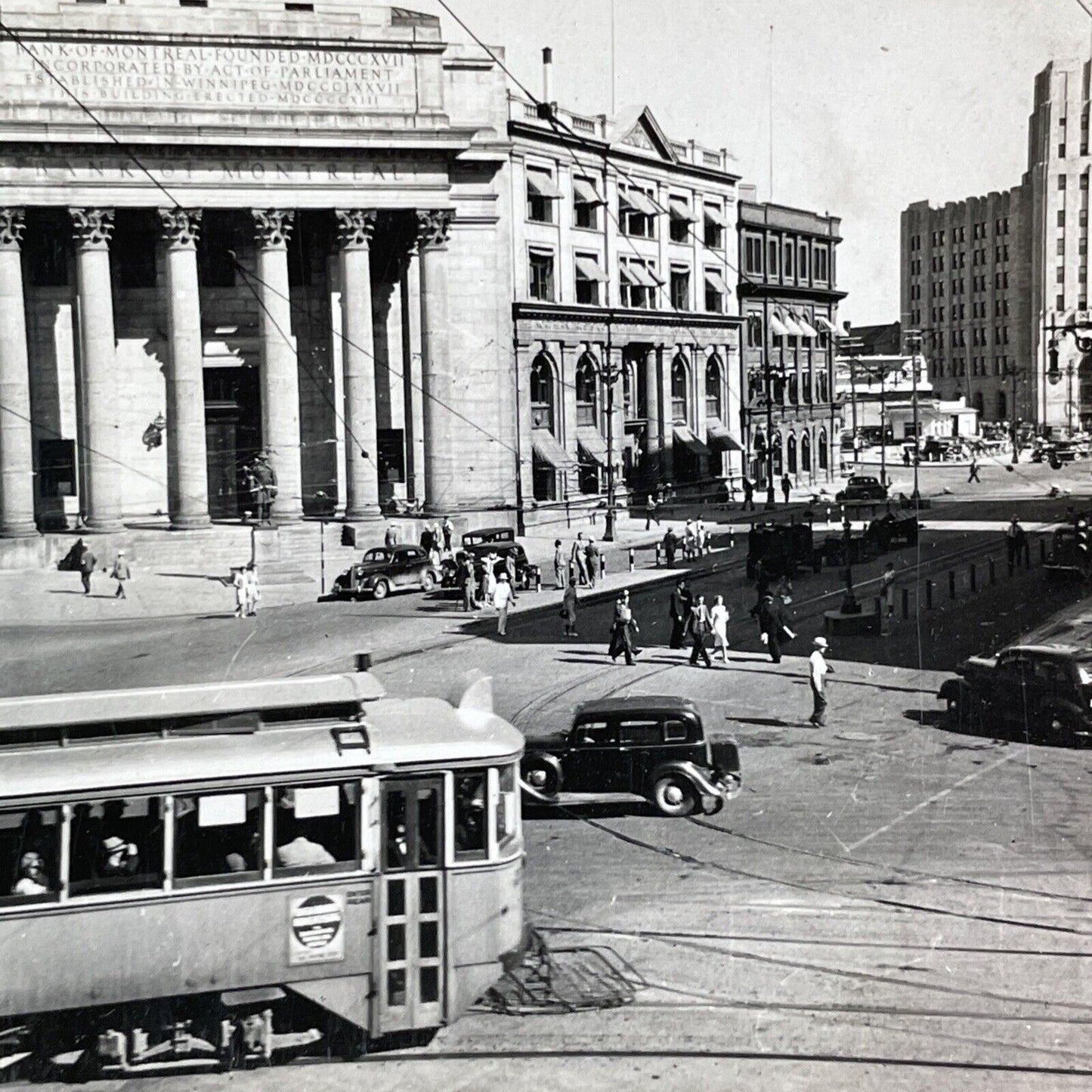 Street Car in Winnipeg Manitoba Stereoview Downtown View Antique c1933 Y855