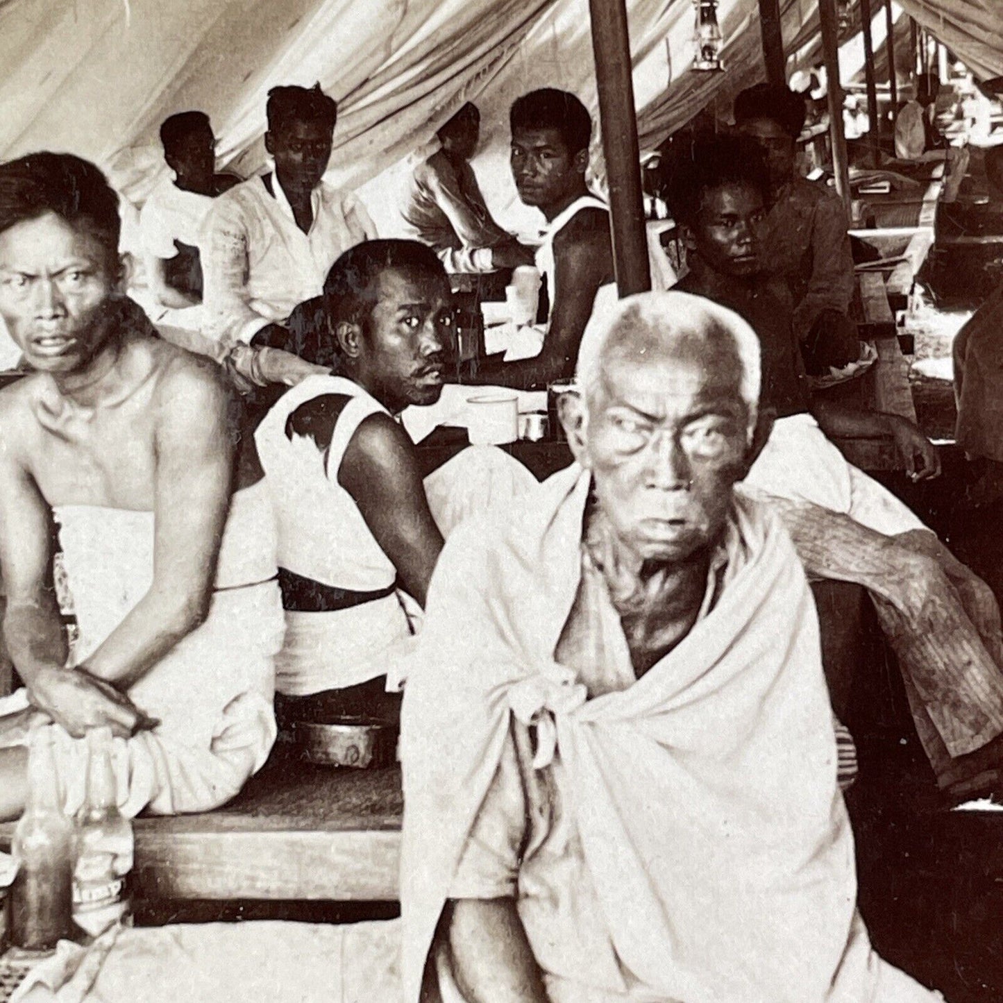 Injured Rebel Pinoy Fighters In The Philippines Stereoview Antique c1899 X2738