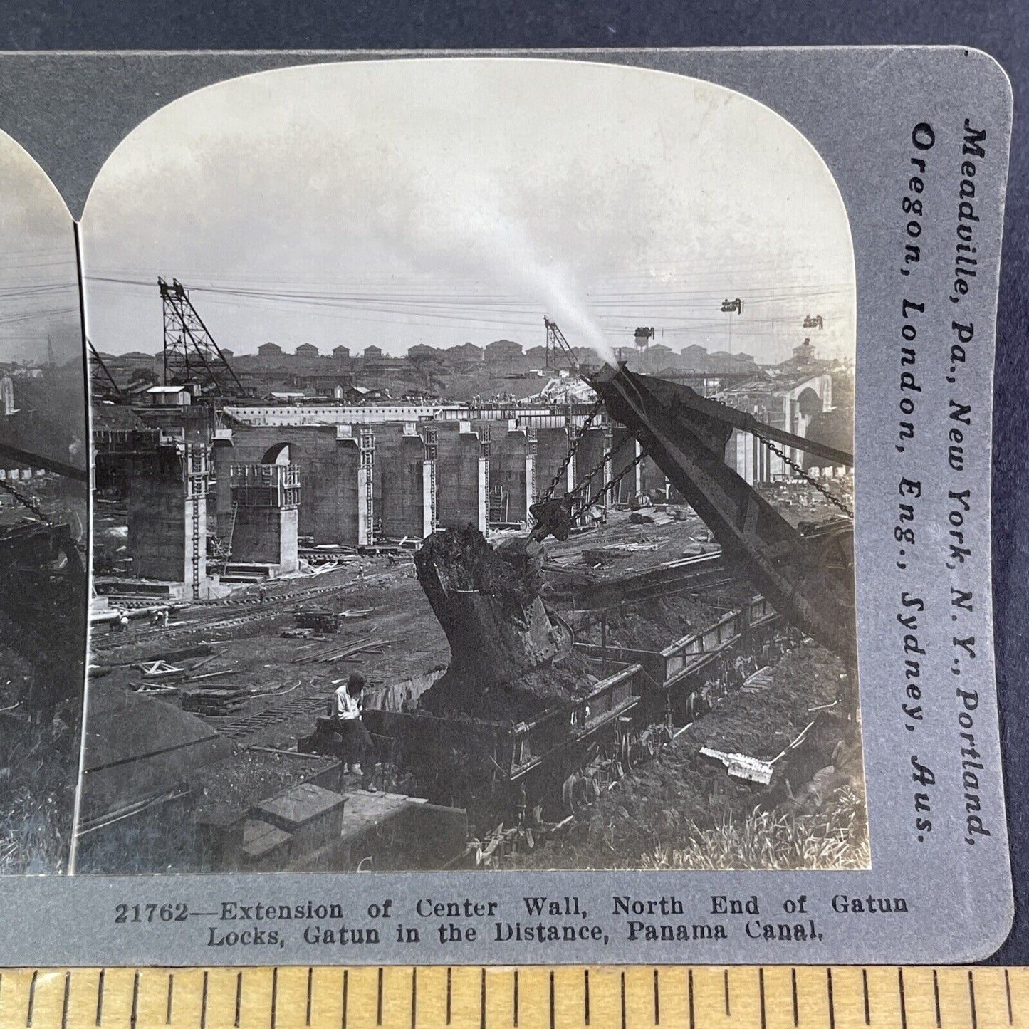 Center Wall Construction in the Panama Canal Stereoview Antique c1913 Y2828