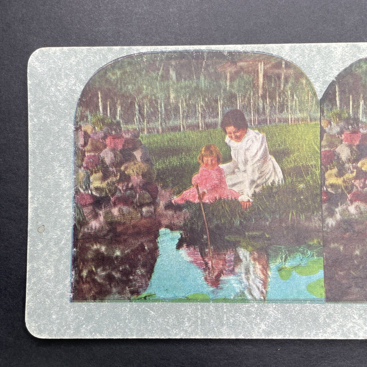 Antique 1899 Mother And Child Playing In Pond Stereoview Photo Card P580-010