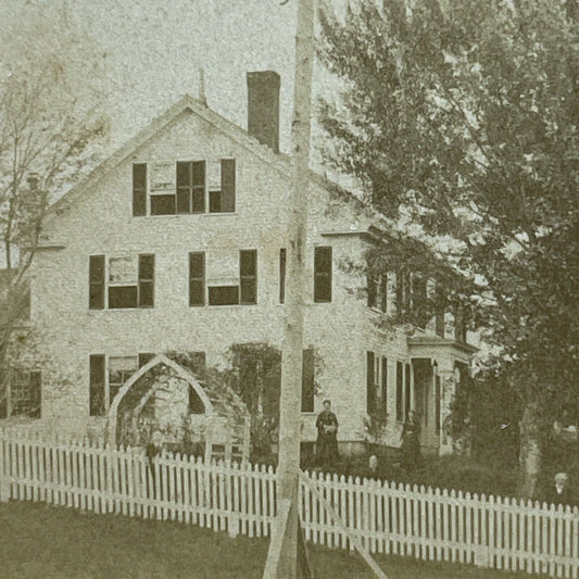 Antique 1870s Victorian House Newburyport Mass Stereoview Photo Card V1724