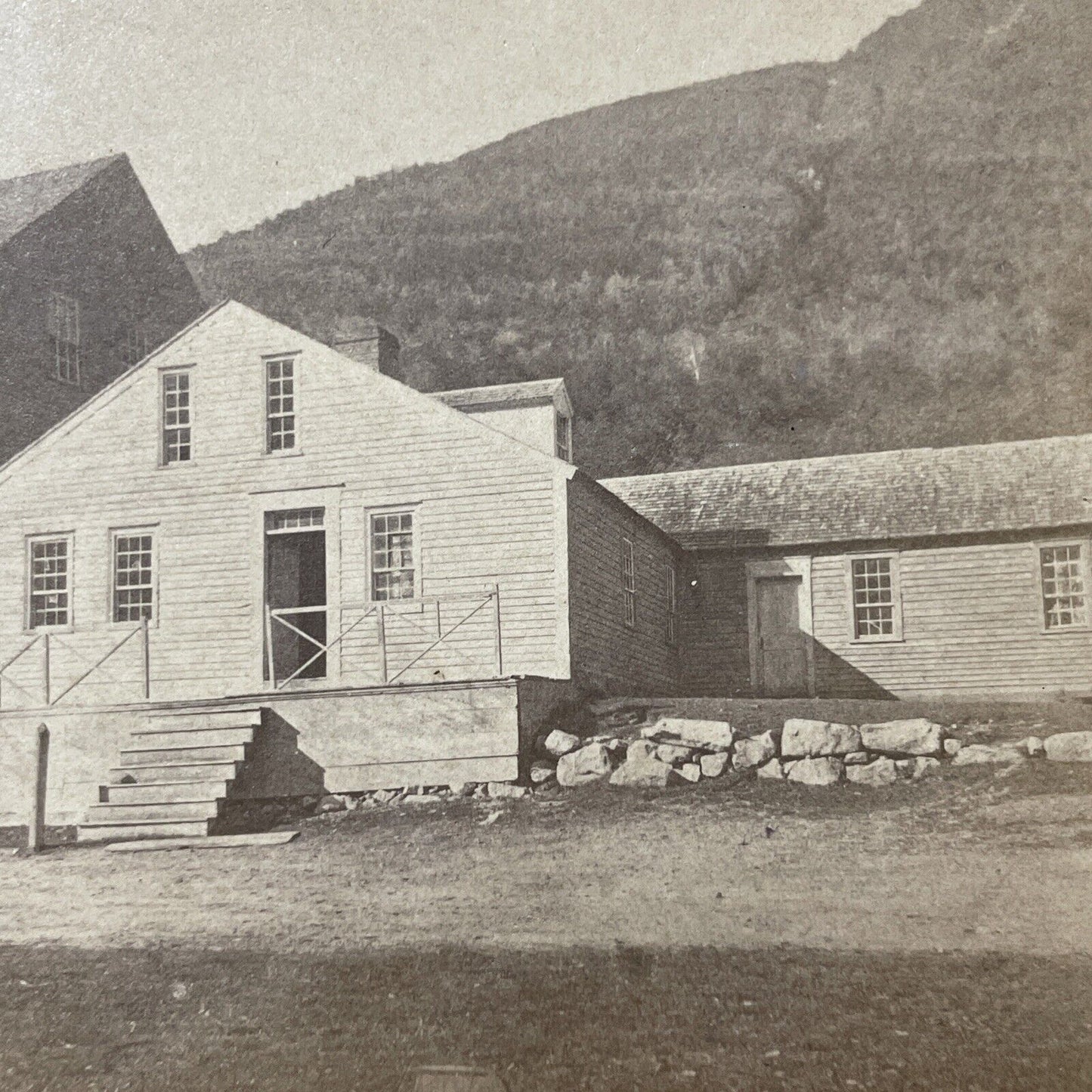 Antique 1870s The Willey House Crawford Notch NH Stereoview Photo Card V1882