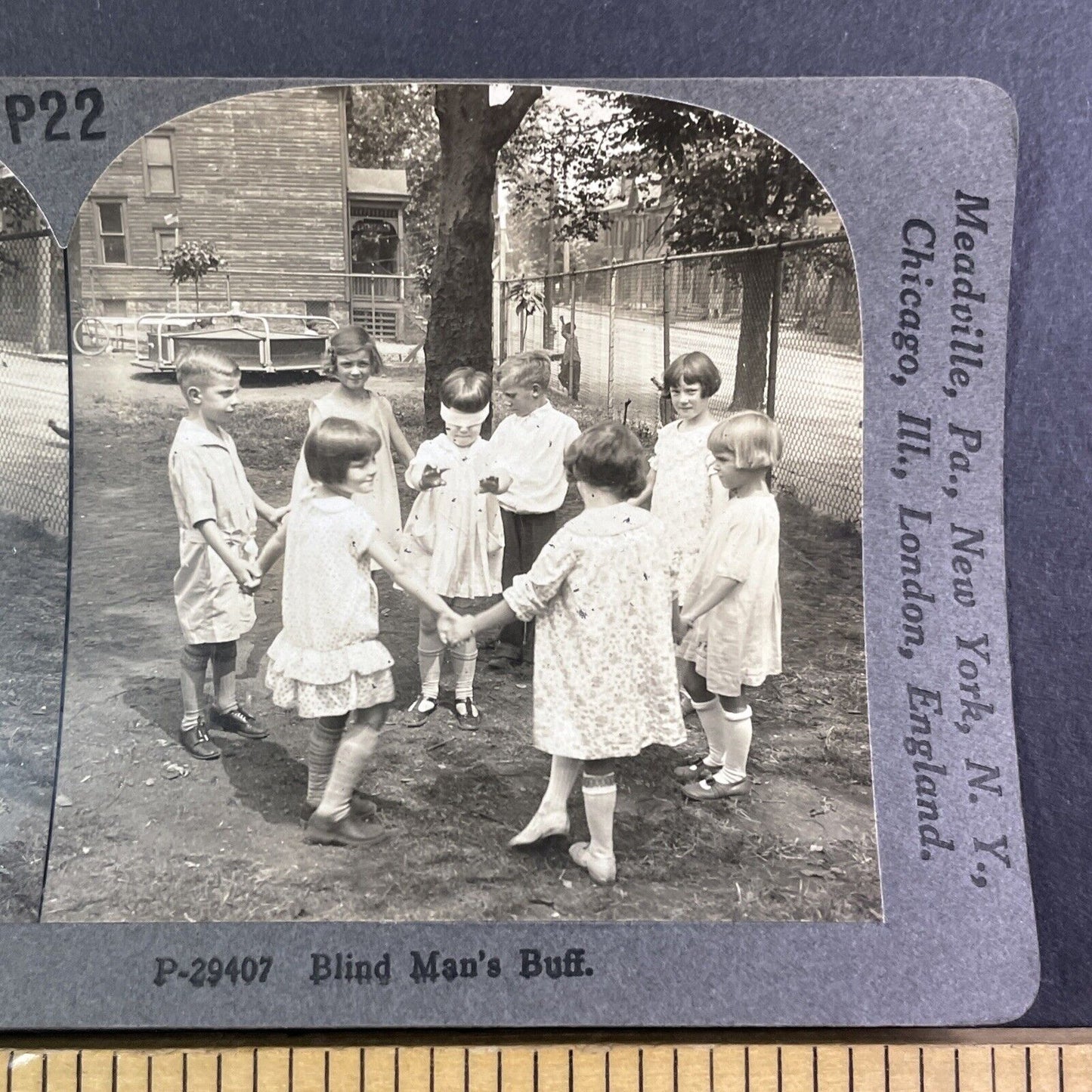 Children Play Blind Man's Buff Stereoview Scarce Late View Antique c1935 Y1347