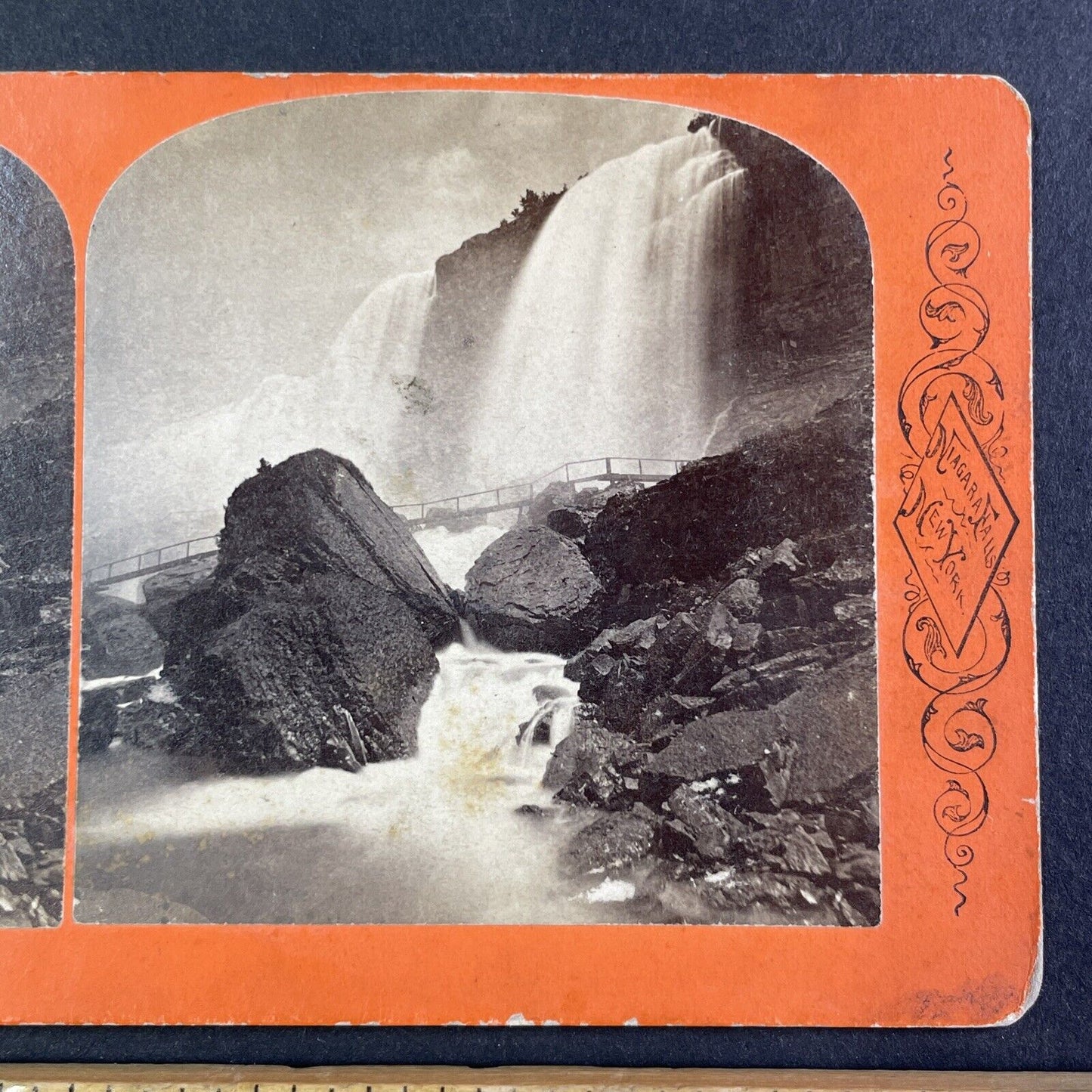 Rock of Ages Niagara Falls Stereoview E.C. Hopper Provenance c1870s Y2524