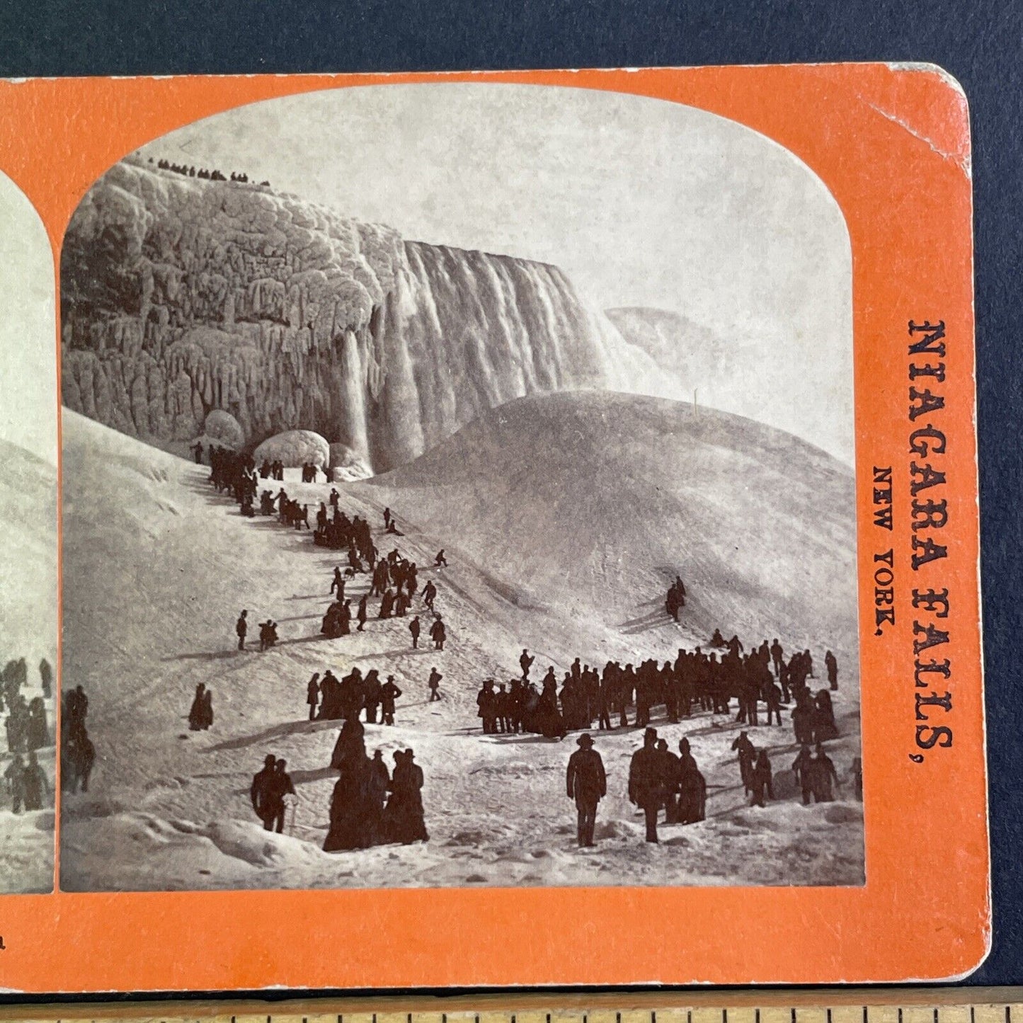 Skiing and Sledding Down Niagara Falls Ice Stereoview Antique c1870s X1937