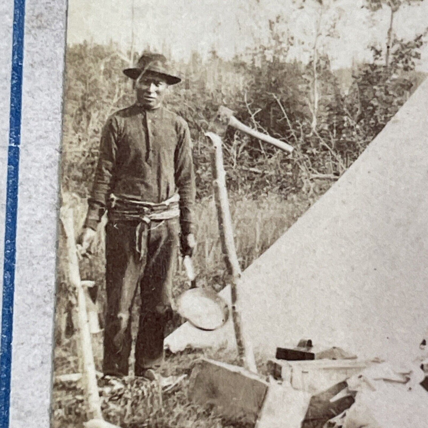 Two Native American Indian Trappers with T.W. Ingersoll Stereoview c1888 Y1331