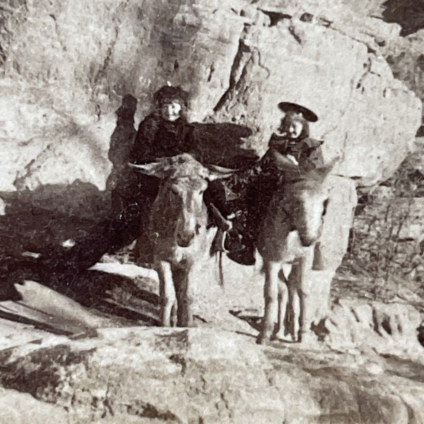 Antique 1898 Balancing Rock Garden Of The Gods CO Stereoview Photo Card V2150