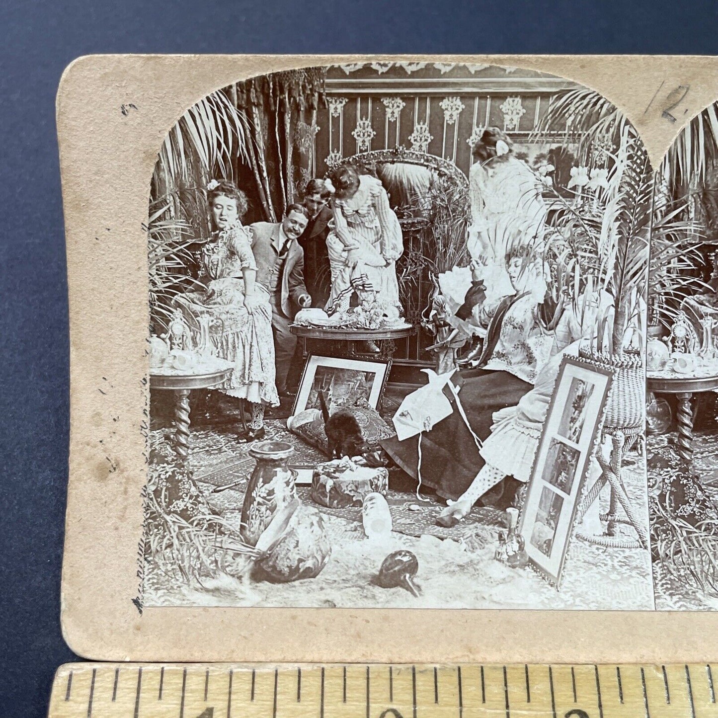 Antique 1897 A Box Of Mice Amongst Wedding Gifts Stereoview Photo Card P2959