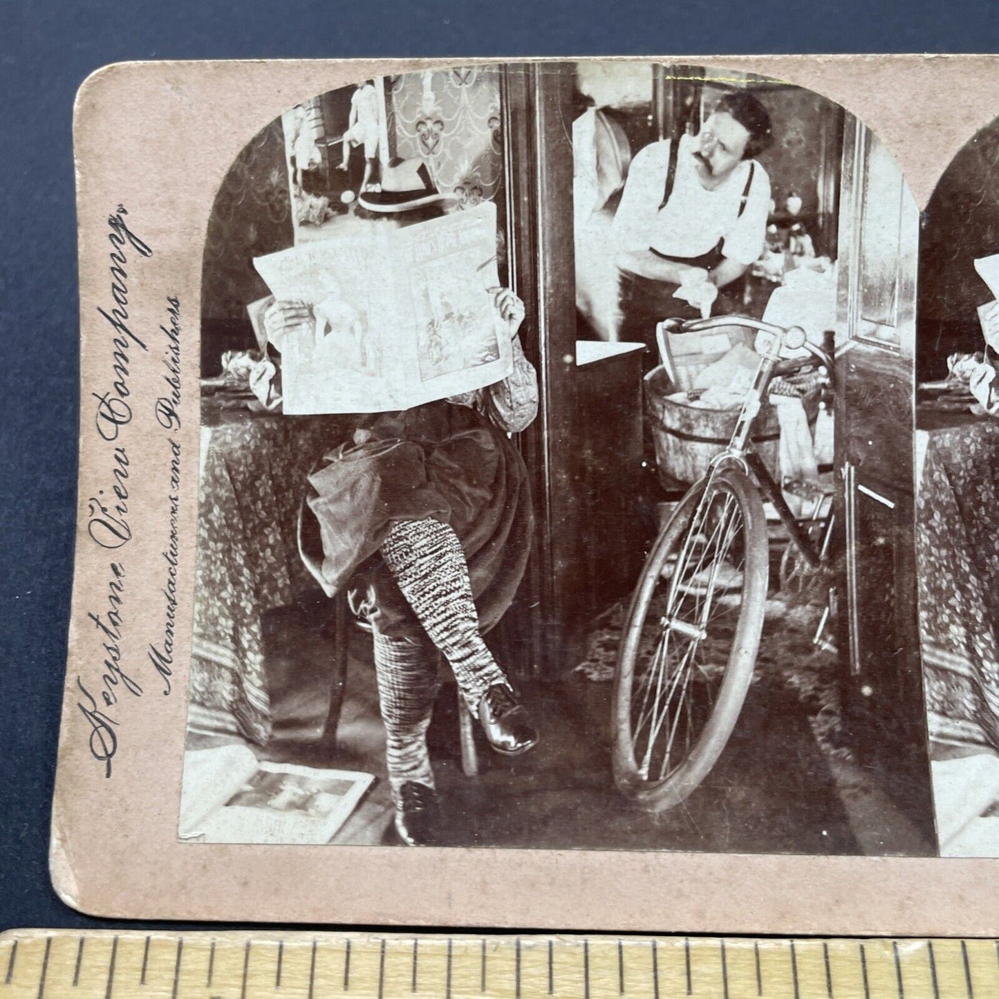 Antique 1899 Feminist Woman Reads Newspaper Stereoview Photo Card P2675