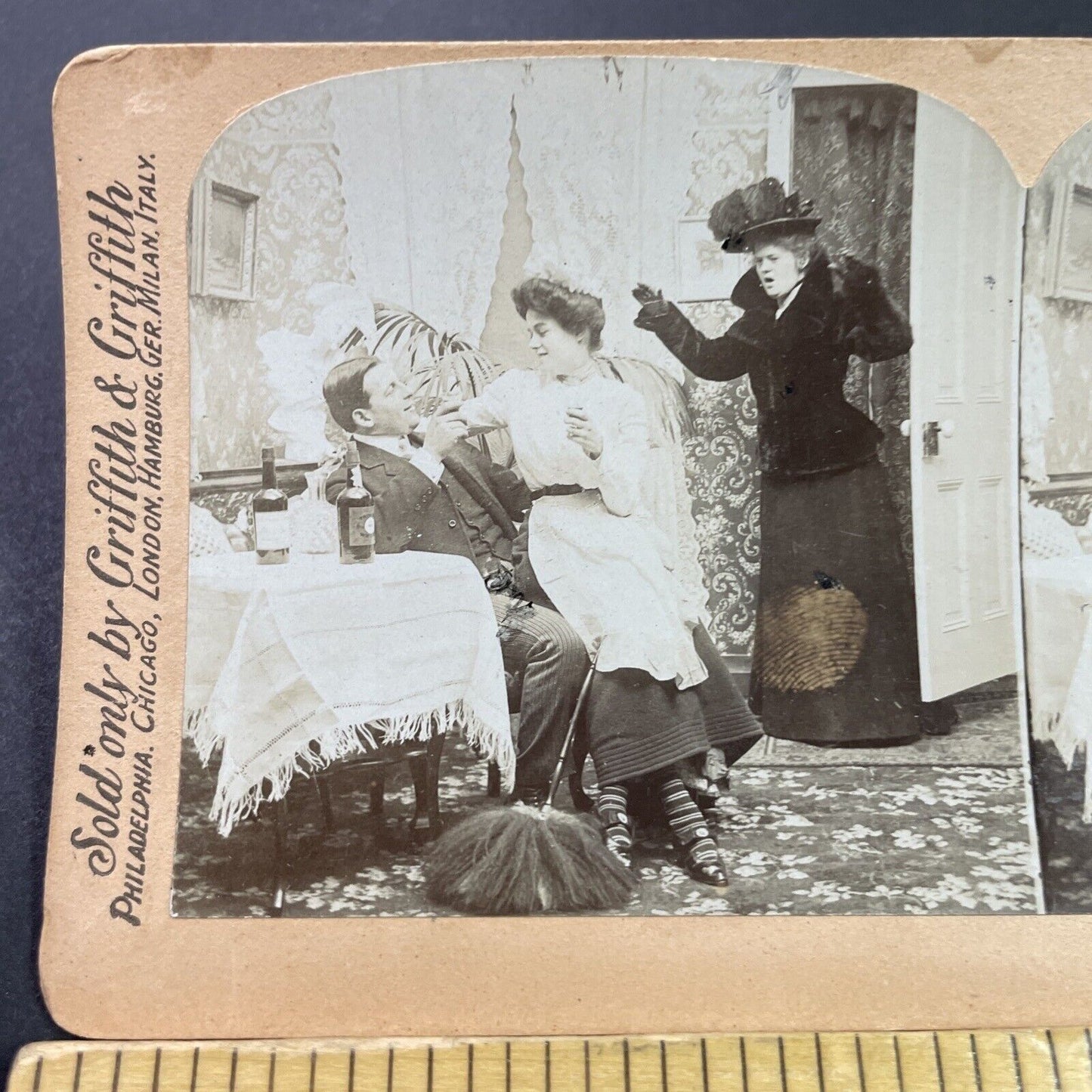 Antique 1900 Wife Catches Husband Having An Affair Stereoview Photo Card P3424