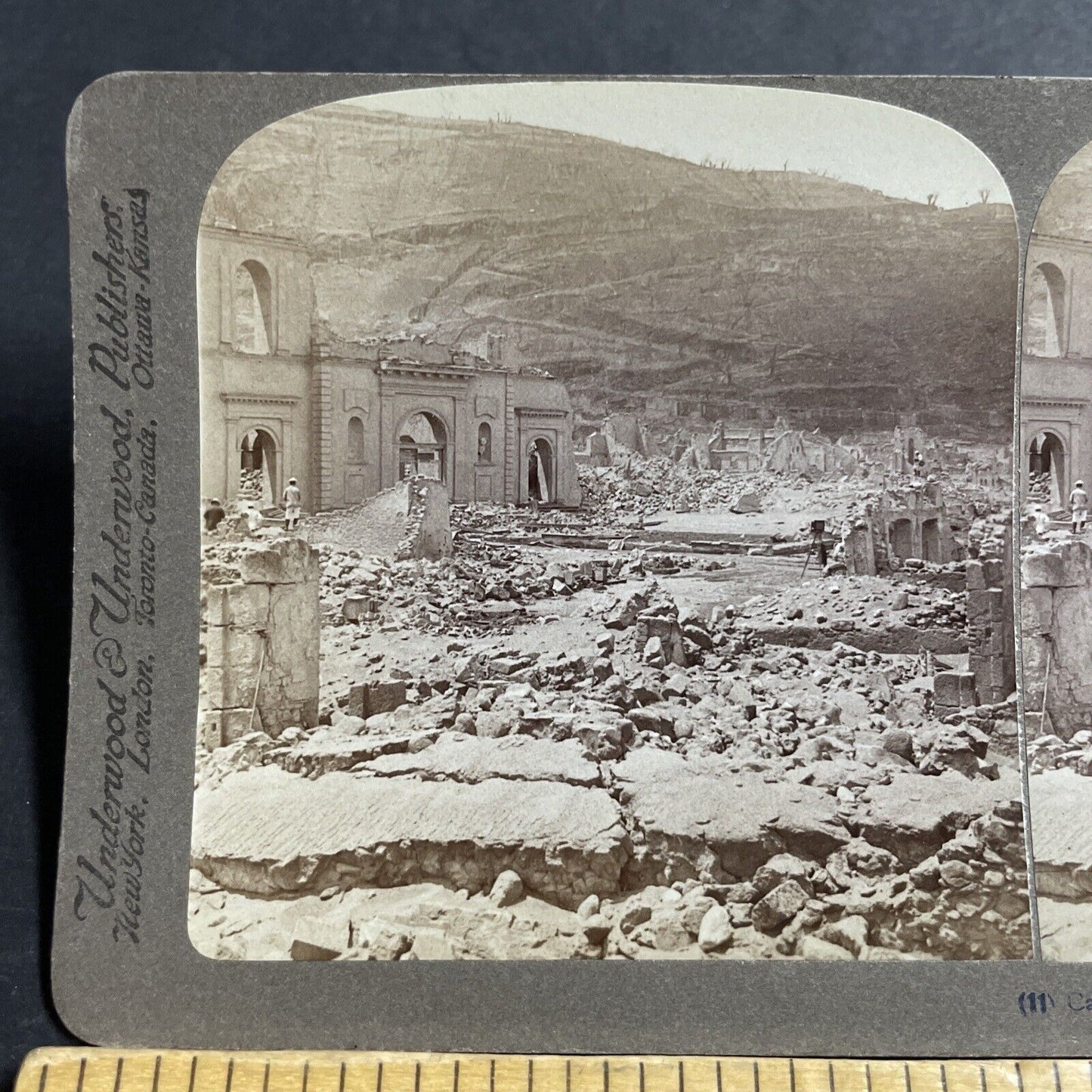 Antique 1902 Volcano Ruins Of Mount Pelee Martinique Stereoview Photo Card P5567